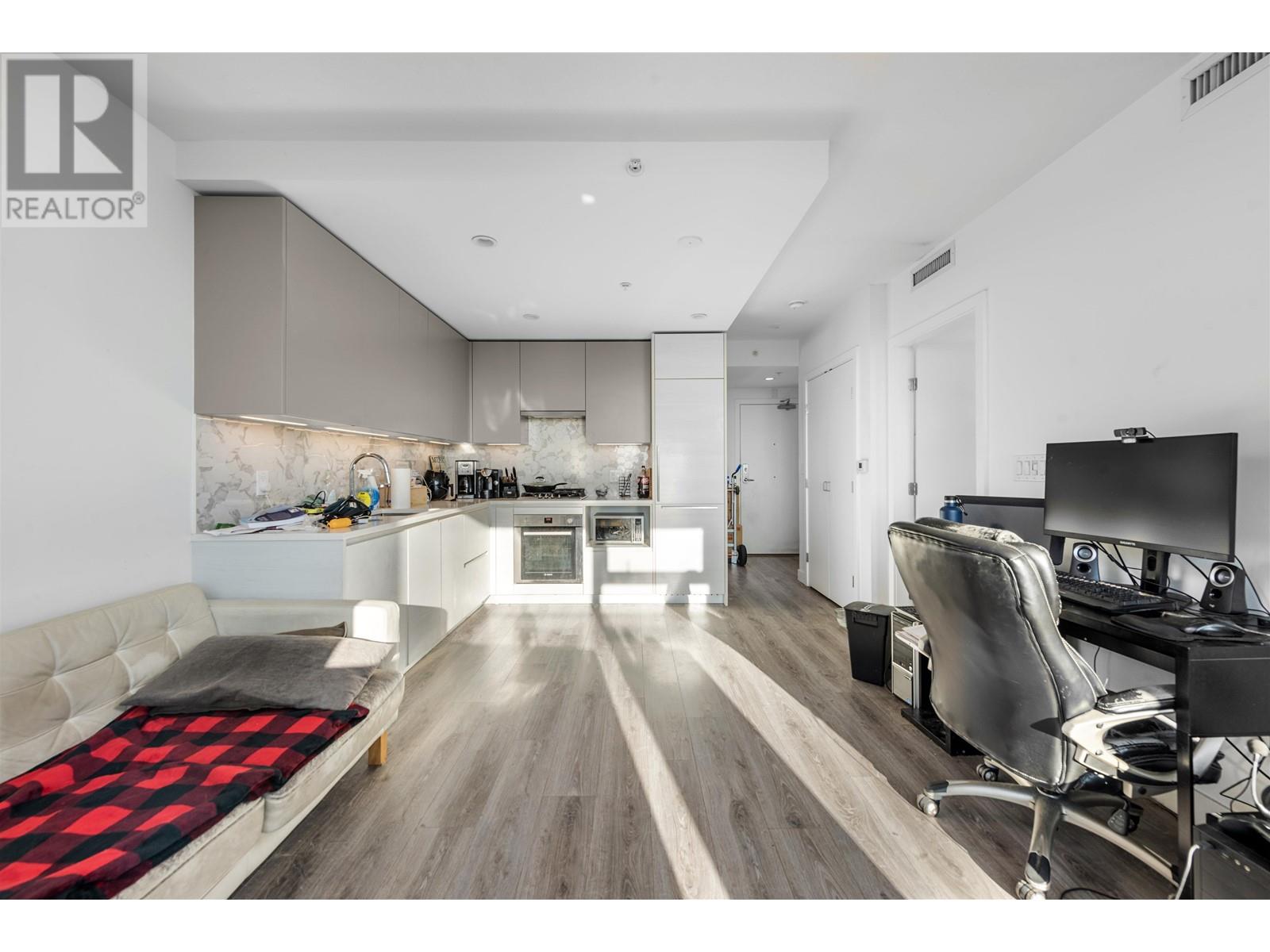 501 8138 Fraser Street, Vancouver, British Columbia  V5X 0J8 - Photo 5 - R2817410