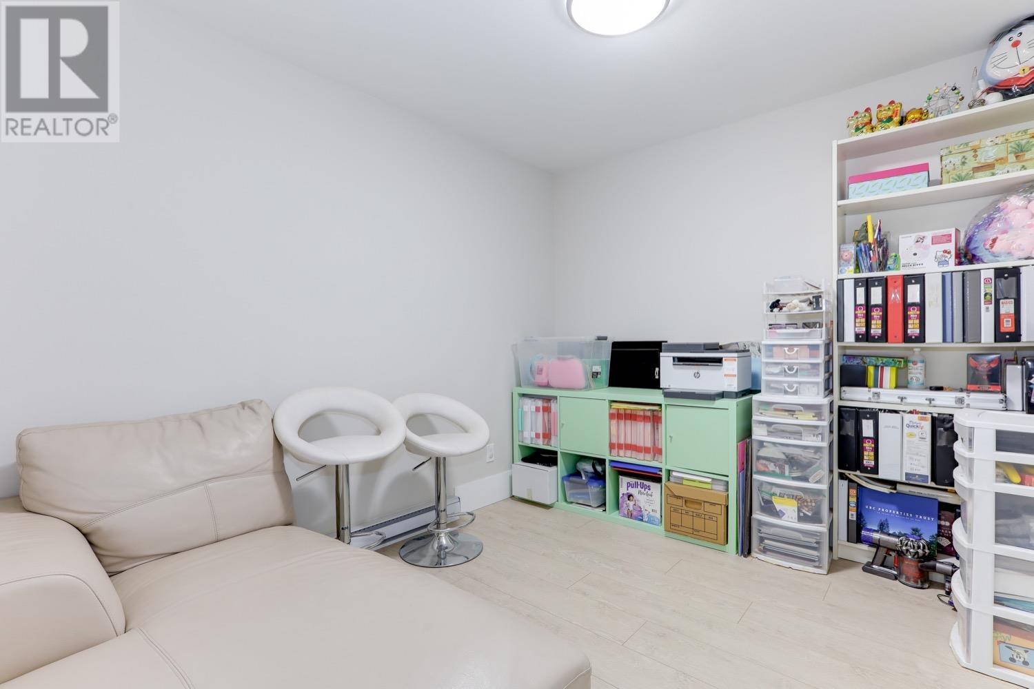 10 5188 Savile Row, Burnaby, British Columbia  V5E 0C3 - Photo 11 - R2817459