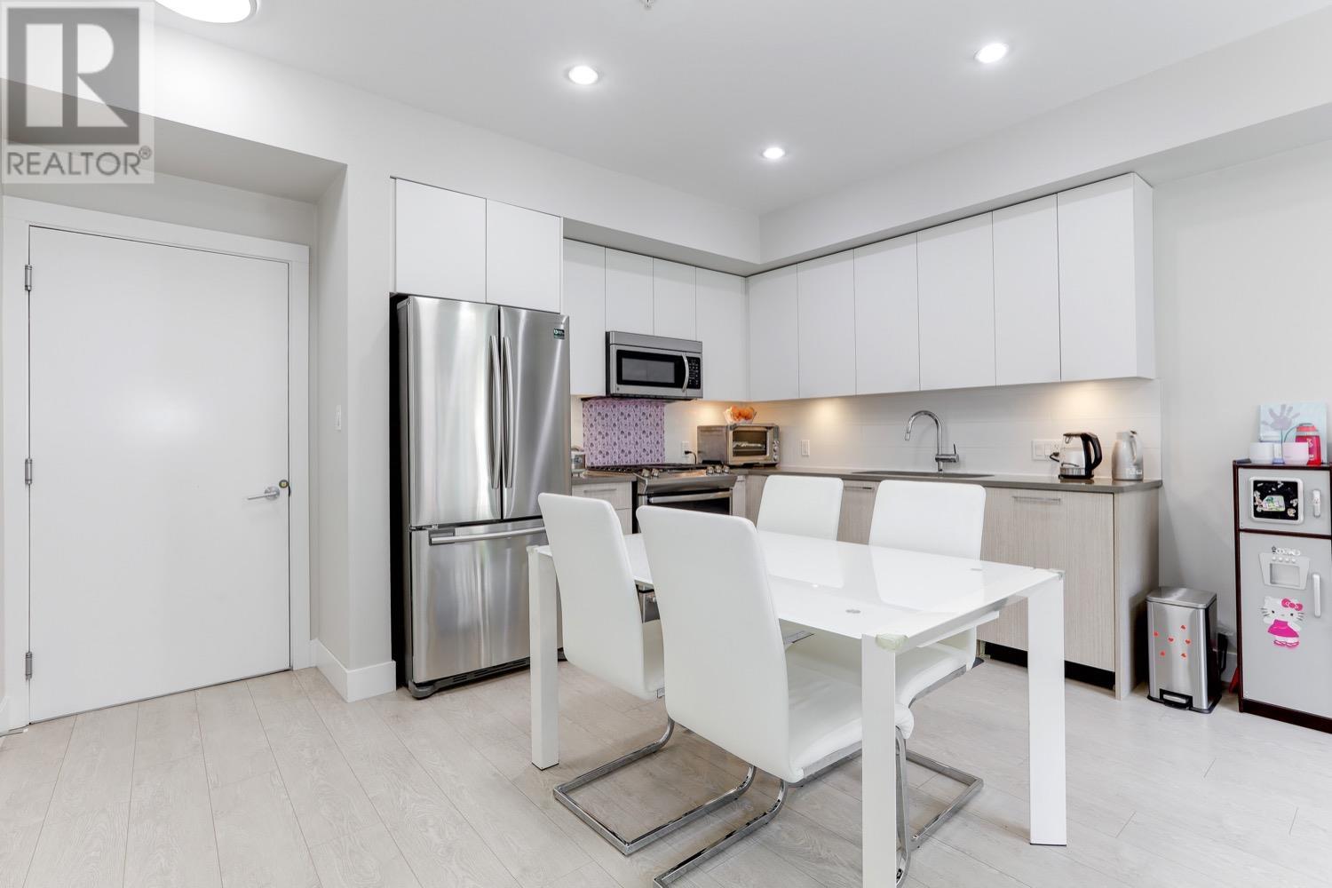 10 5188 Savile Row, Burnaby, British Columbia  V5E 0C3 - Photo 8 - R2817459