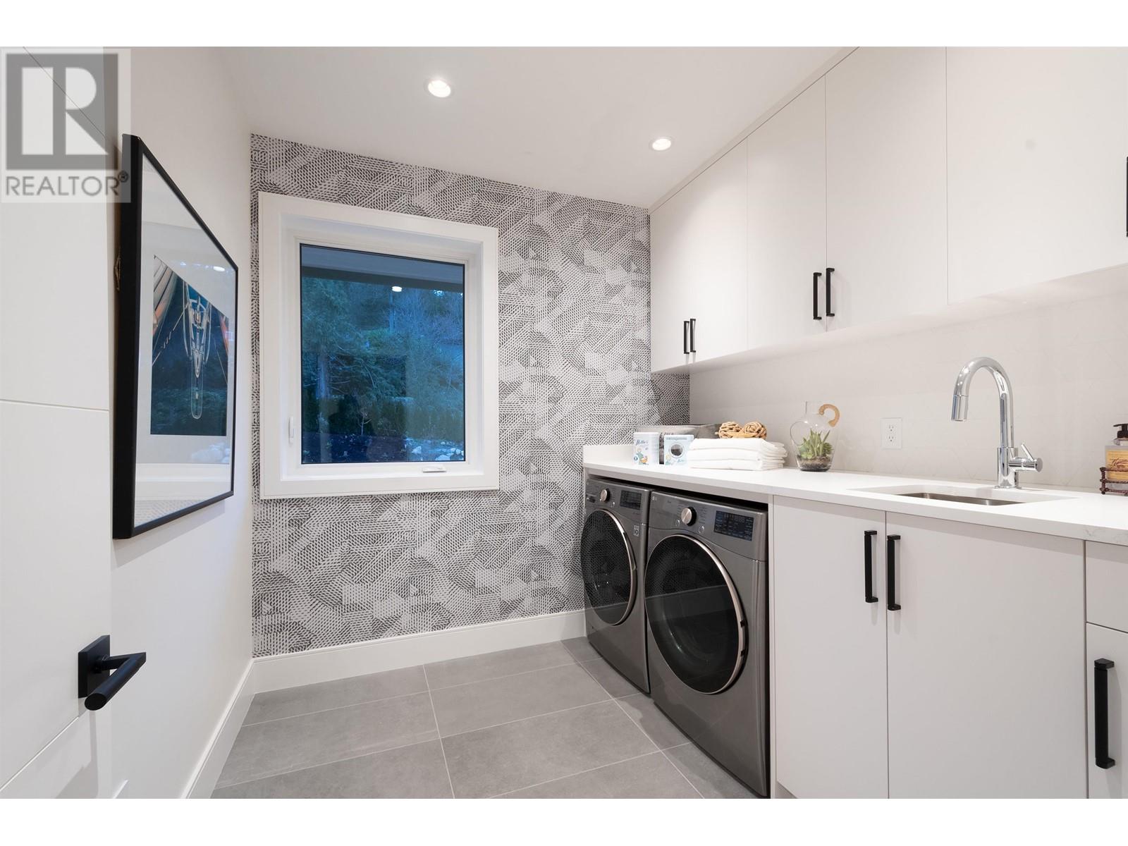 65 Laurie Crescent, West Vancouver, British Columbia  V7S 1B6 - Photo 30 - R2817397