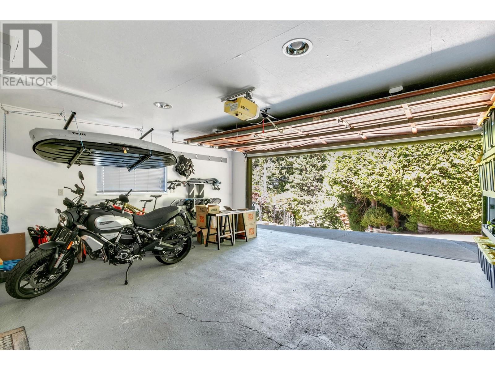 75 Sunset Drive, Lions Bay, British Columbia  V0N 2E0 - Photo 28 - R2817436