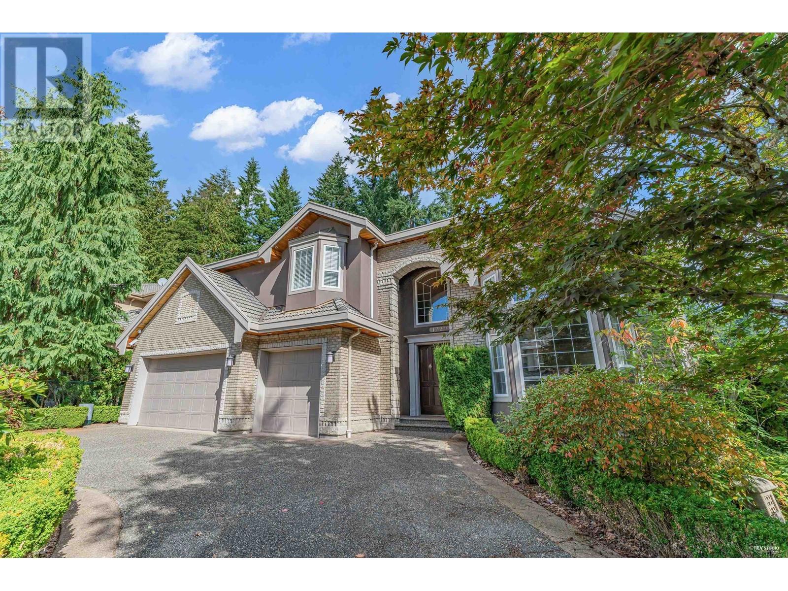 1729 Hampton Drive, Coquitlam, British Columbia  V3E 3C9 - Photo 3 - R2817455