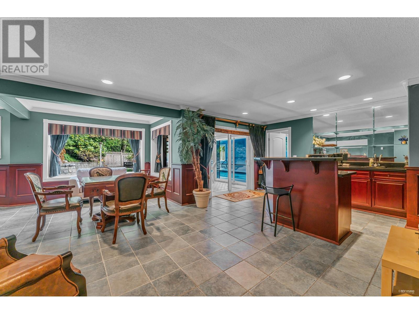 1729 Hampton Drive, Coquitlam, British Columbia  V3E 3C9 - Photo 19 - R2817455