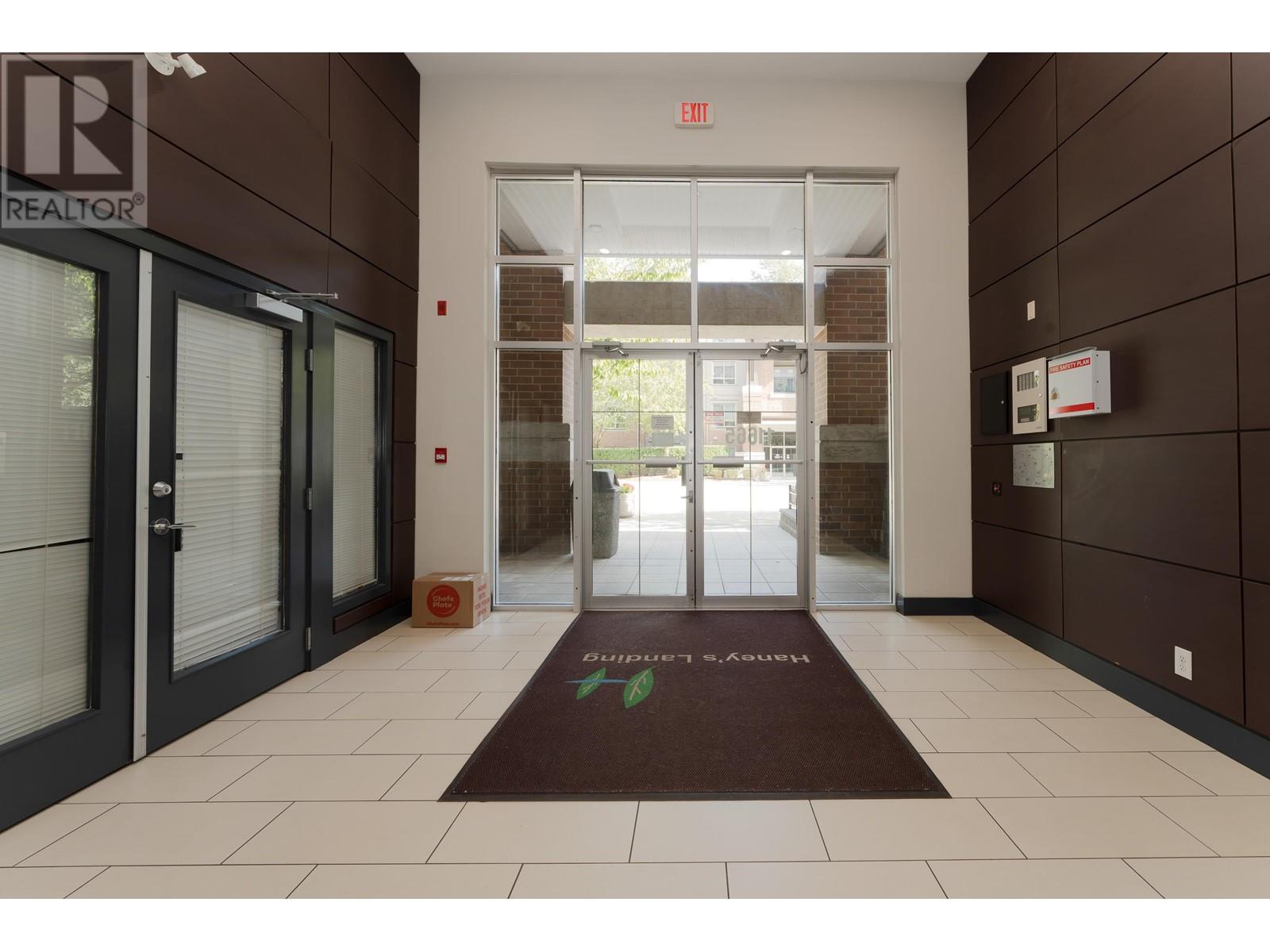 412 11665 Haney Bypass, Maple Ridge, British Columbia  V2X 8W9 - Photo 2 - R2817406