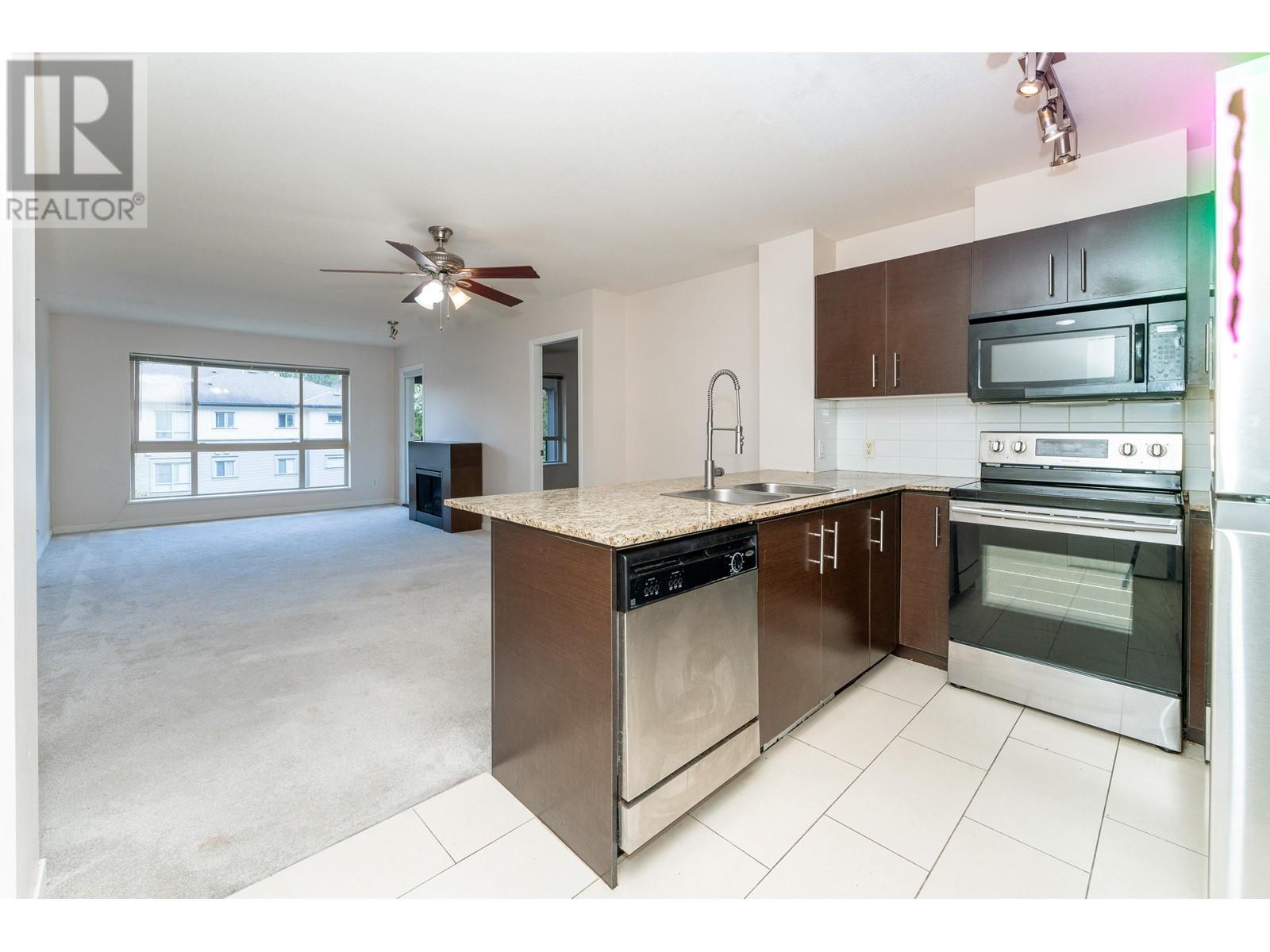 412 11665 Haney Bypass, Maple Ridge, British Columbia  V2X 8W9 - Photo 4 - R2817406