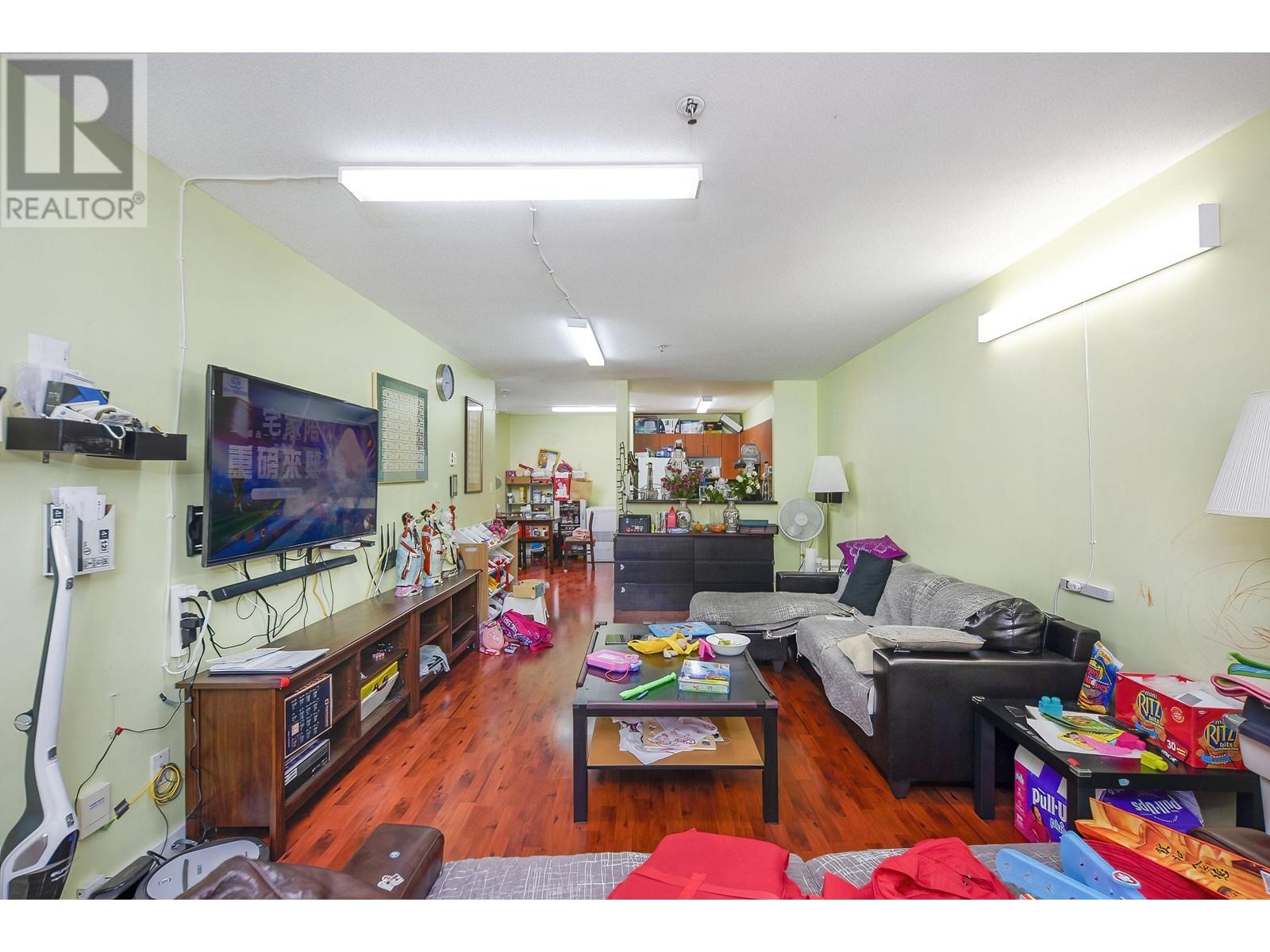 112 7800 St. Albans Road, Richmond, British Columbia  V6Y 3Y5 - Photo 5 - R2816936