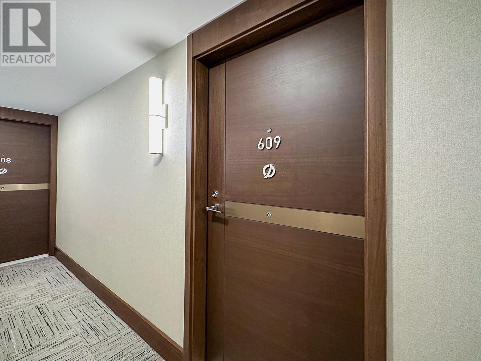 609 433 Sw Marine Drive, Vancouver, British Columbia  V5X 0H5 - Photo 2 - R2817345