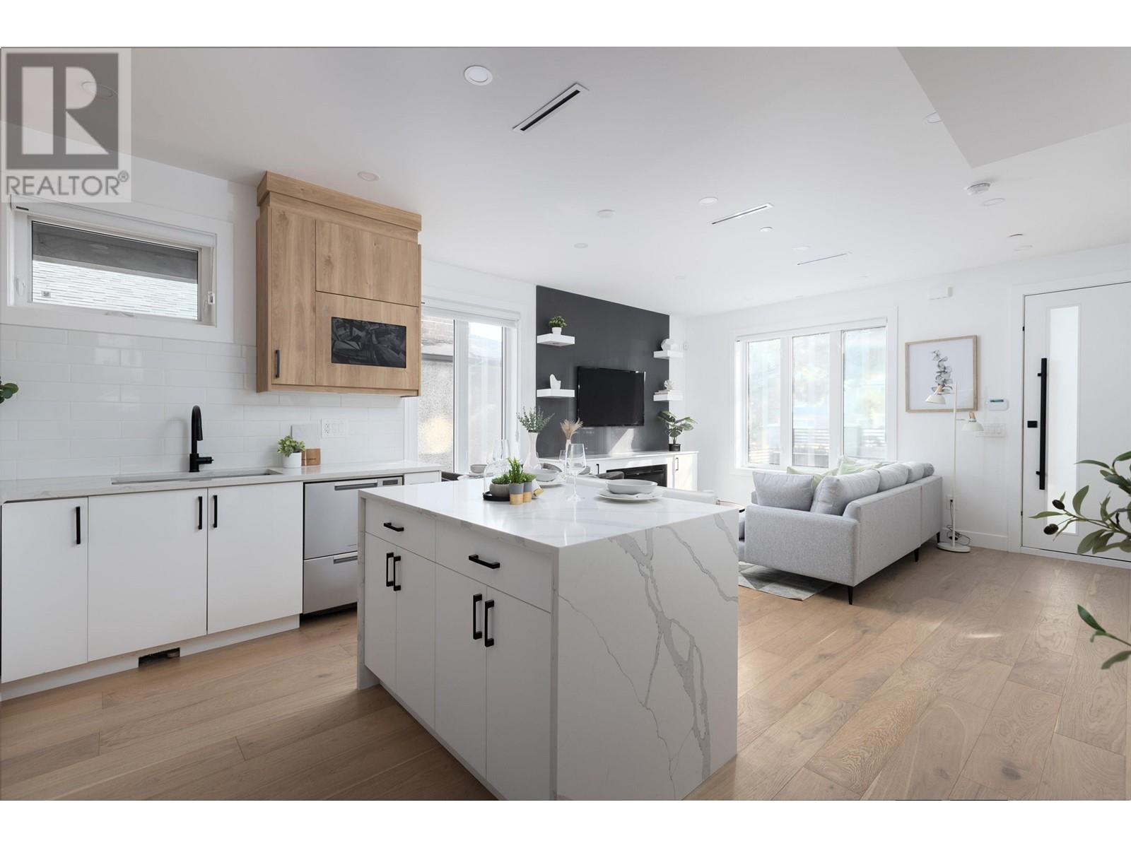 3603 Price Street, Vancouver, British Columbia  V5R 5R4 - Photo 5 - R2817481