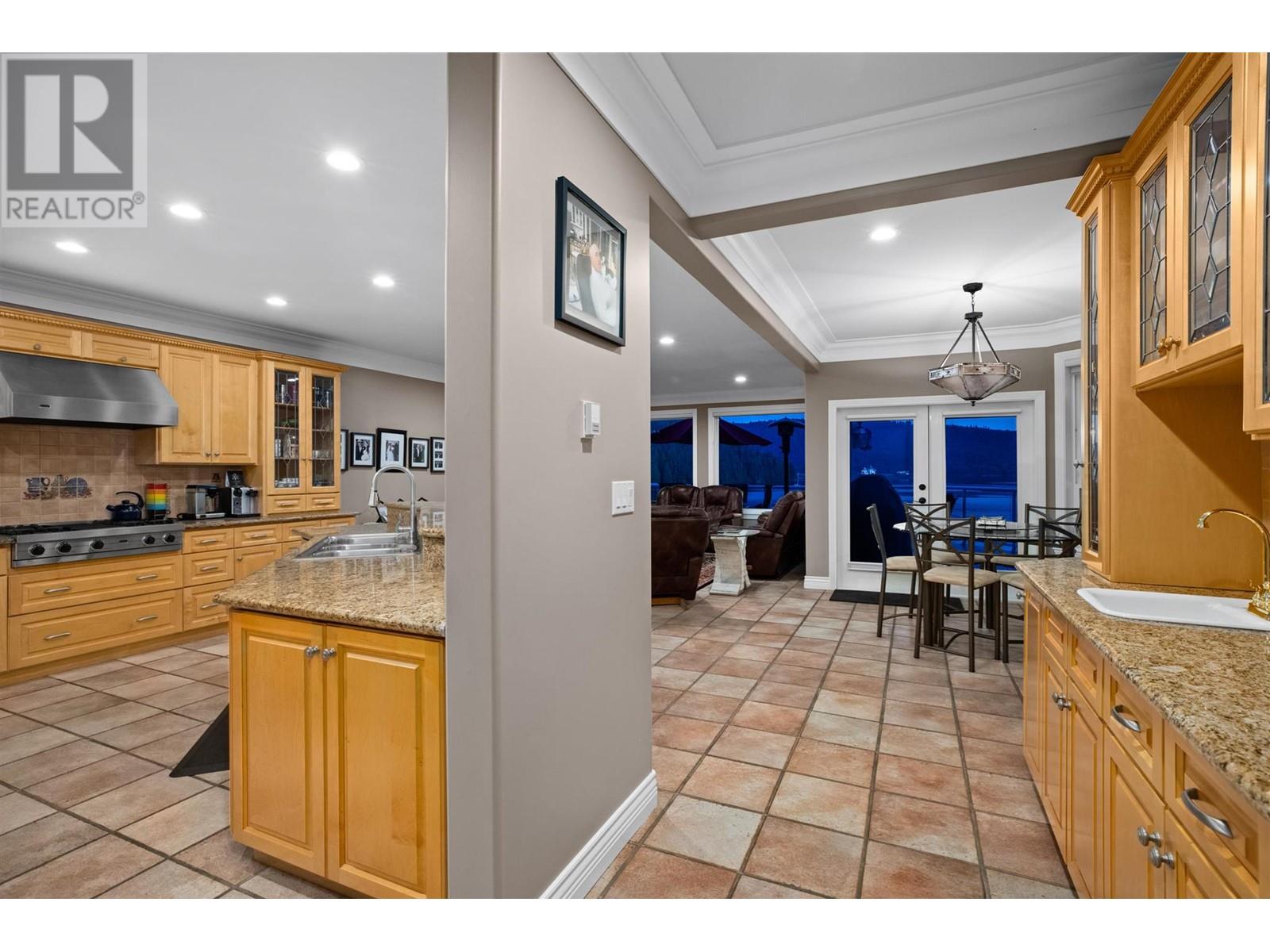 242 Turtlehead Road, Belcarra, British Columbia  V3H 4P2 - Photo 23 - R2817488