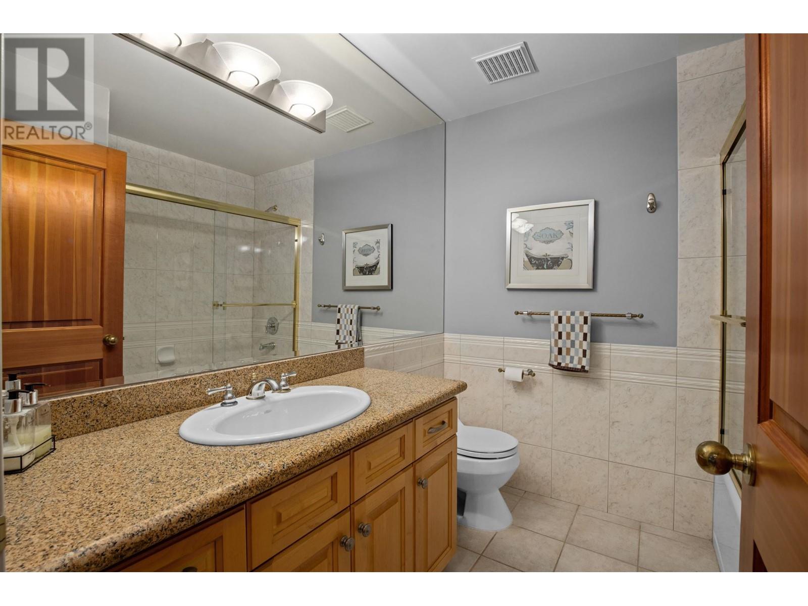 242 Turtlehead Road, Belcarra, British Columbia  V3H 4P2 - Photo 38 - R2817488