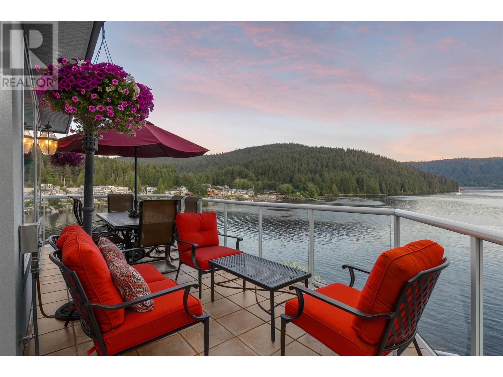 242 Turtlehead Road, Belcarra, British Columbia  V3H 4P2 - Photo 4 - R2817488