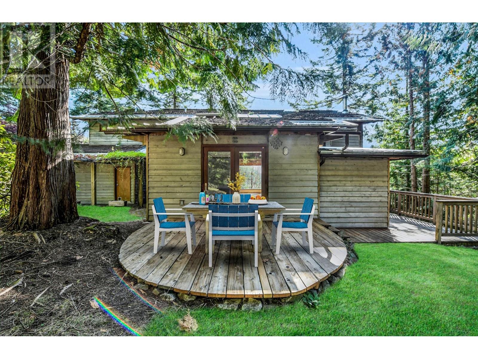 1091 Cowan Point Drive, Bowen Island, British Columbia  V0N 1G2 - Photo 33 - R2814611
