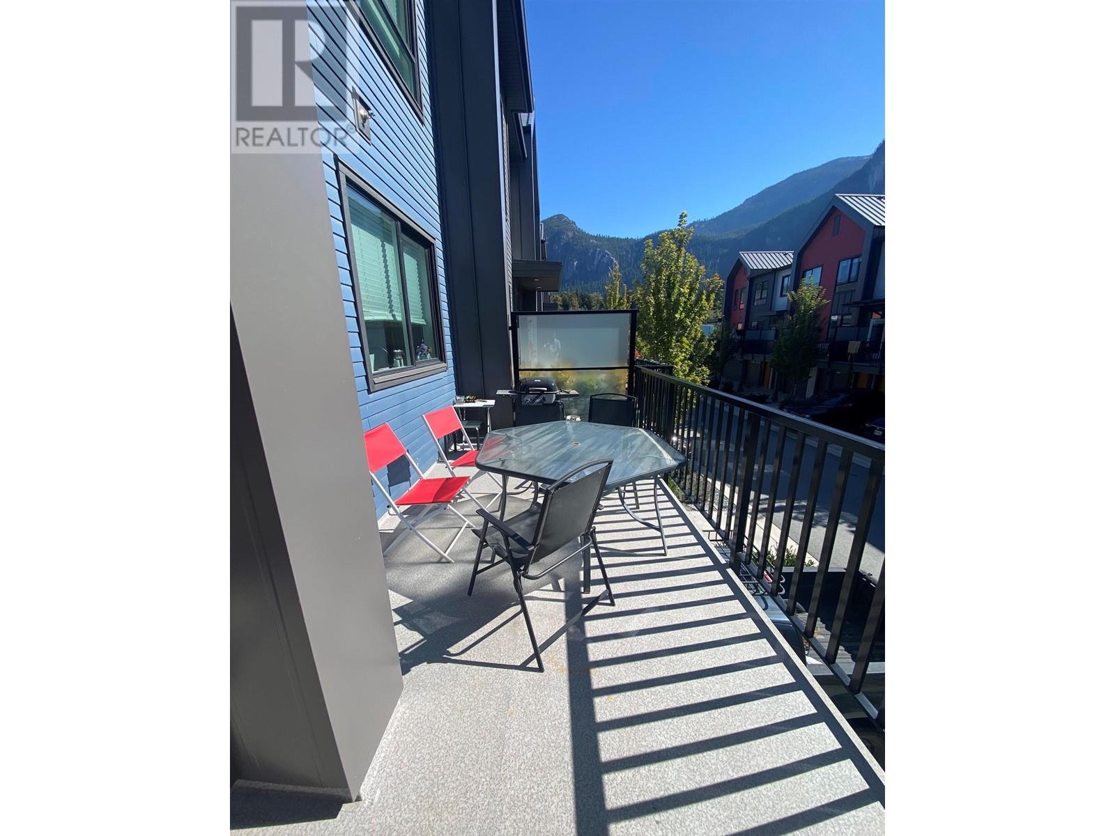 1351 Valleyside Place, Squamish, British Columbia  V8B 1A8 - Photo 16 - R2817220