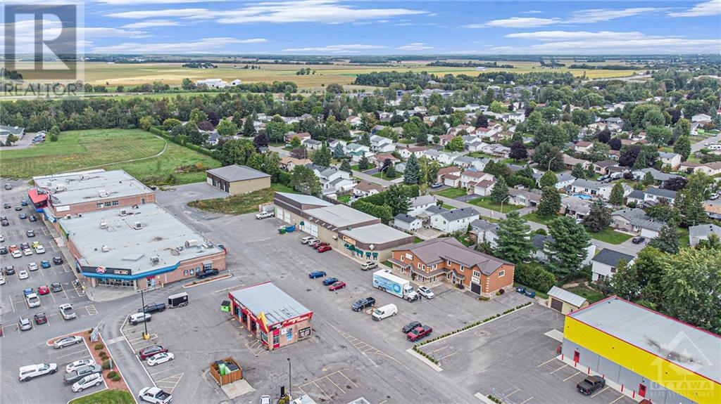 781 NOTRE-DAME Street, Embrun, K0A1W0, ,Retail,For Sale,NOTRE-DAME,1361666