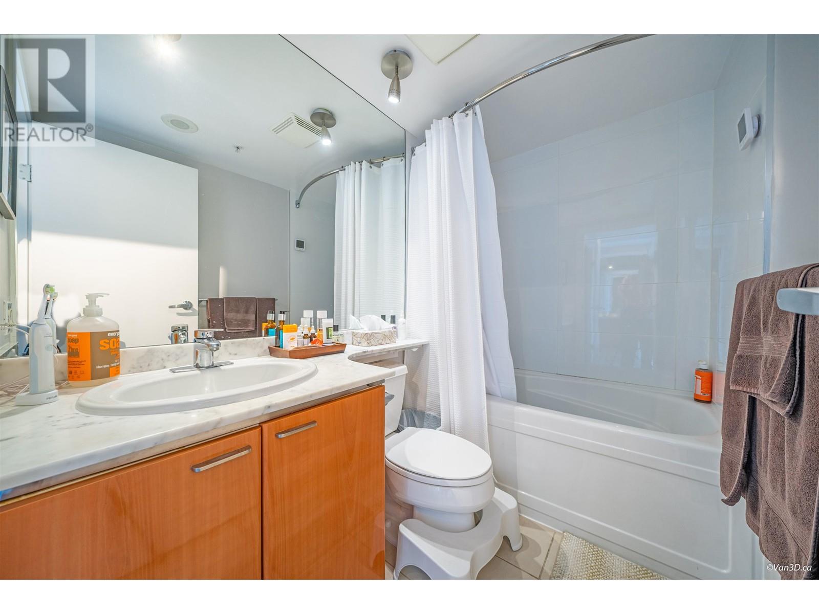 3305 1200 W Georgia Street, Vancouver, British Columbia  V6E 4R2 - Photo 11 - R2816459