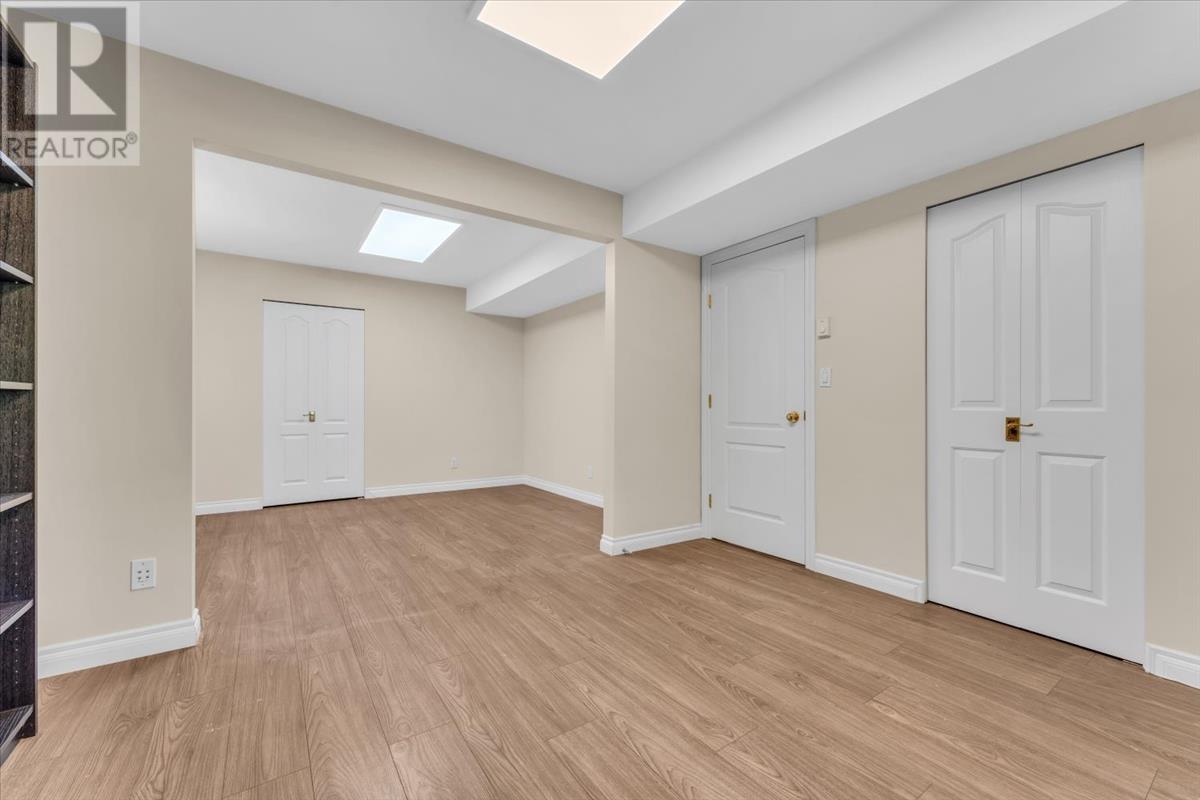 3301 Plateau Boulevard, Coquitlam, British Columbia  V3E 3B8 - Photo 34 - R2817590