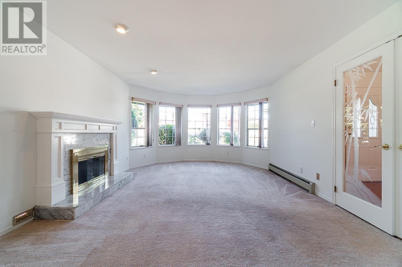 6388 Dawn Drive, Ladner, British Columbia  V4K 4T4 - Photo 2 - R2816384