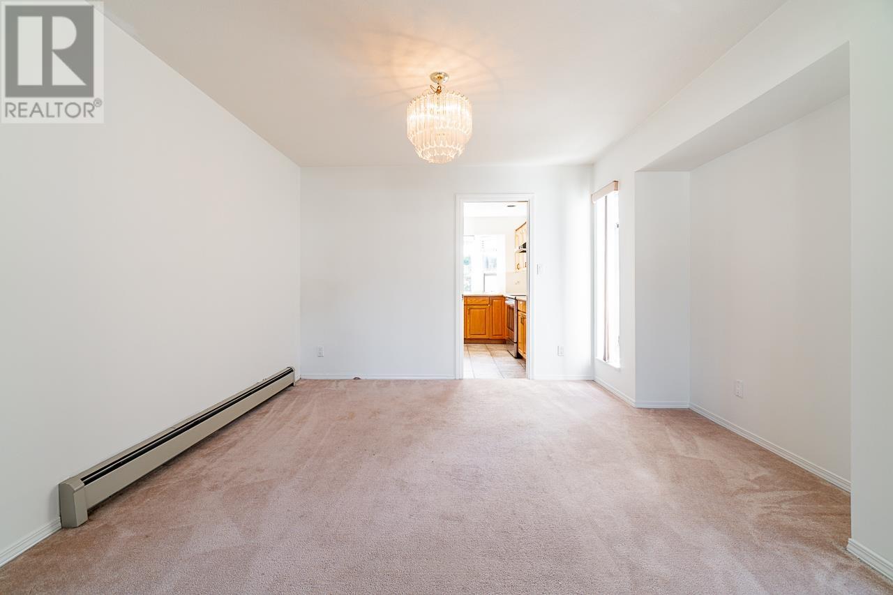 6388 Dawn Drive, Ladner, British Columbia  V4K 4T4 - Photo 5 - R2816384