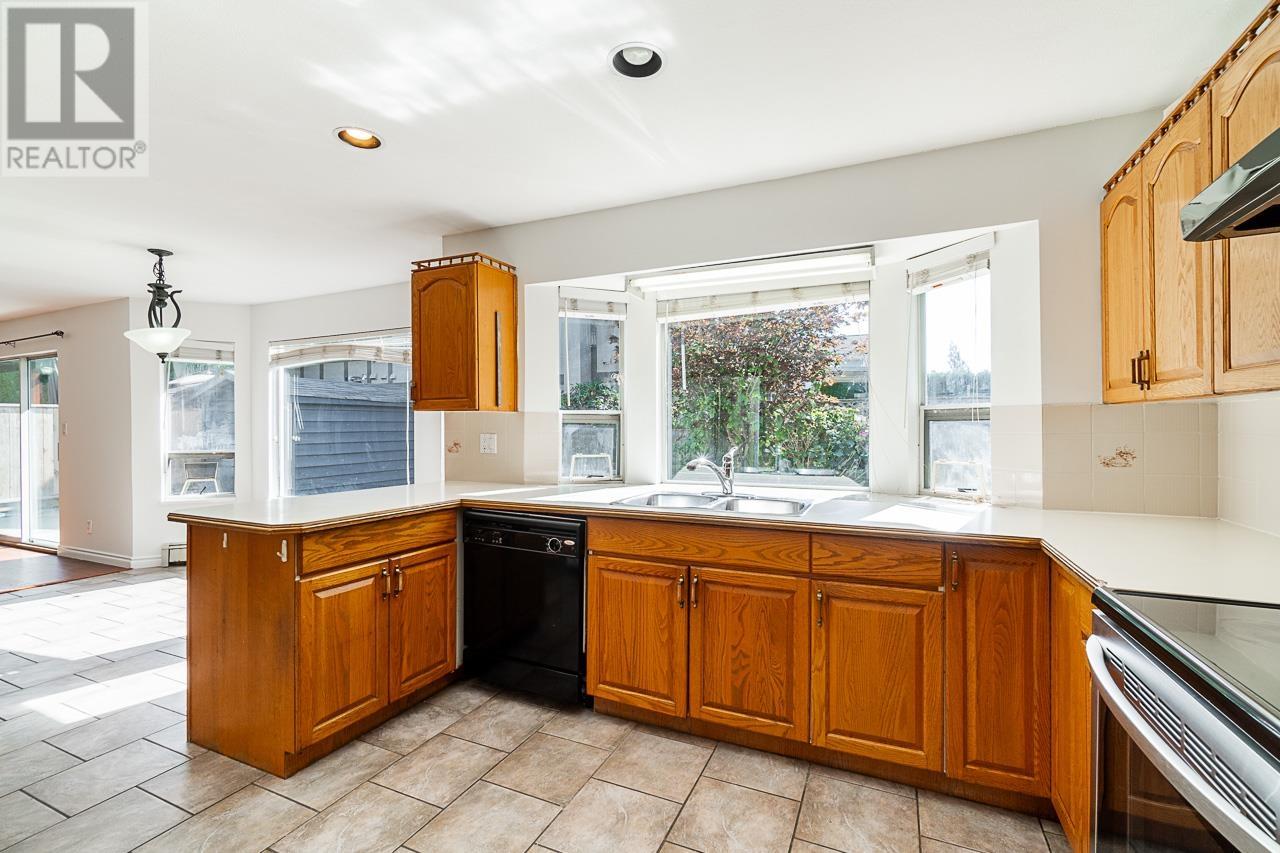 6388 Dawn Drive, Ladner, British Columbia  V4K 4T4 - Photo 7 - R2816384