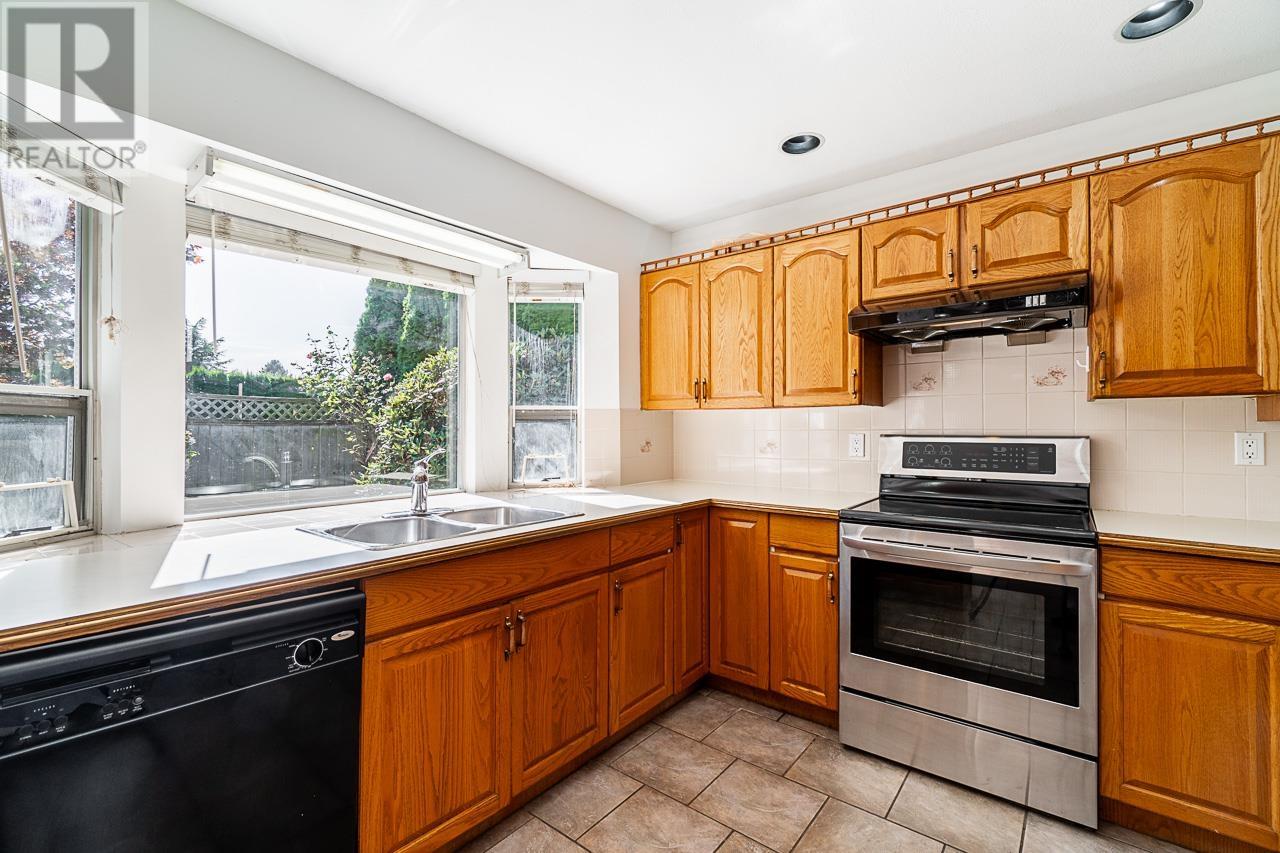 6388 Dawn Drive, Ladner, British Columbia  V4K 4T4 - Photo 9 - R2816384