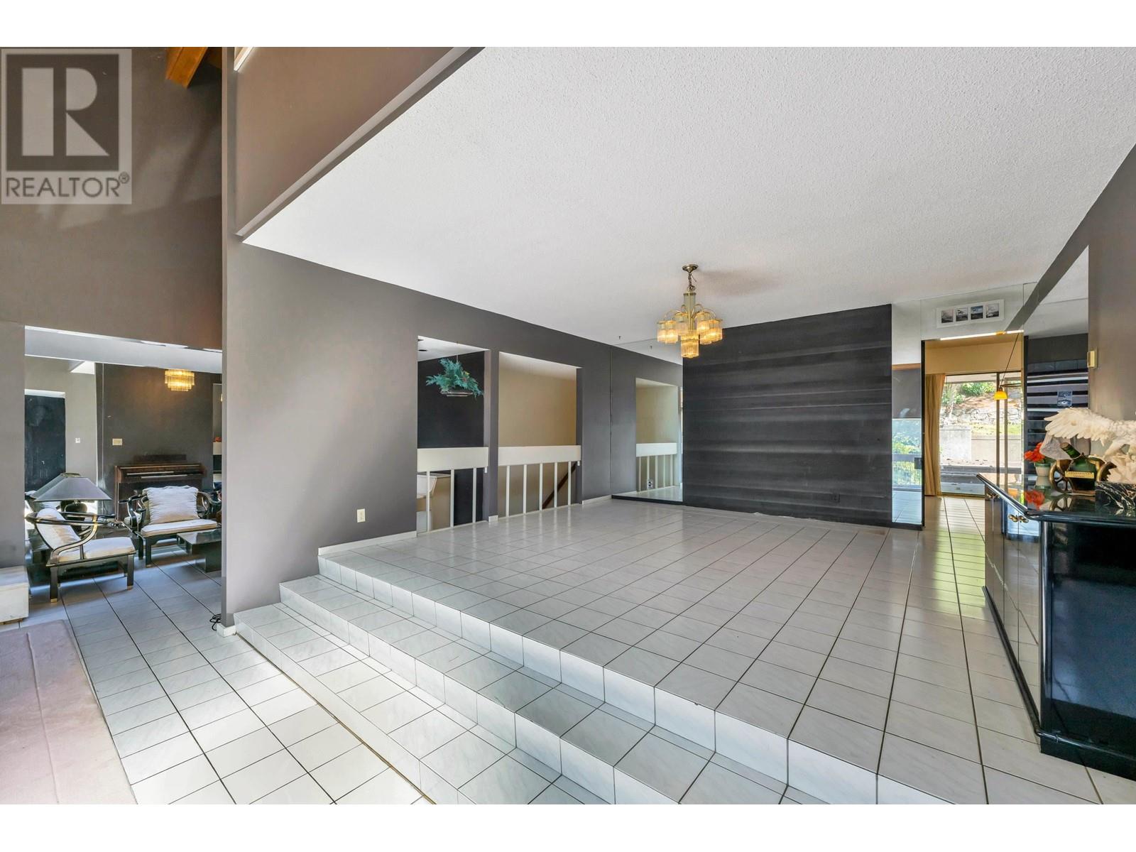 1333 Tyrol Road, West Vancouver, British Columbia  V7S 2L5 - Photo 18 - R2817537