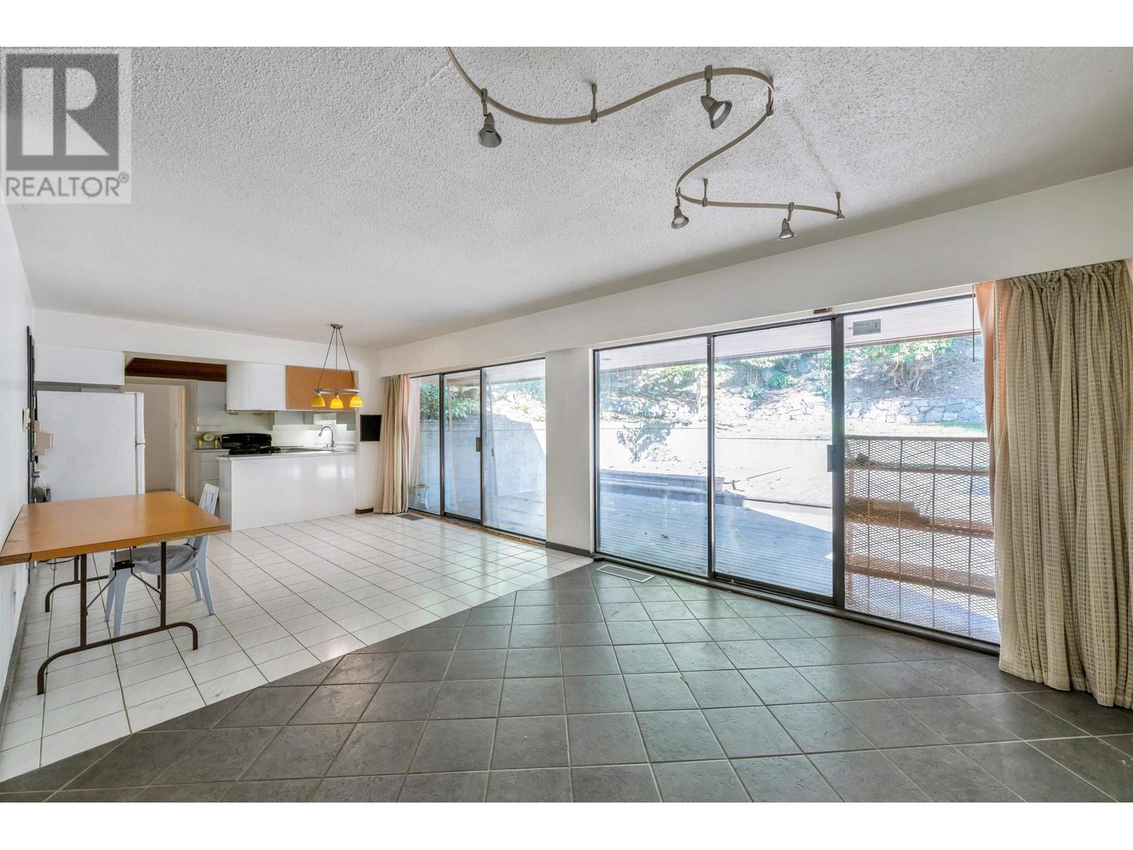 1333 Tyrol Road, West Vancouver, British Columbia  V7S 2L5 - Photo 27 - R2817537
