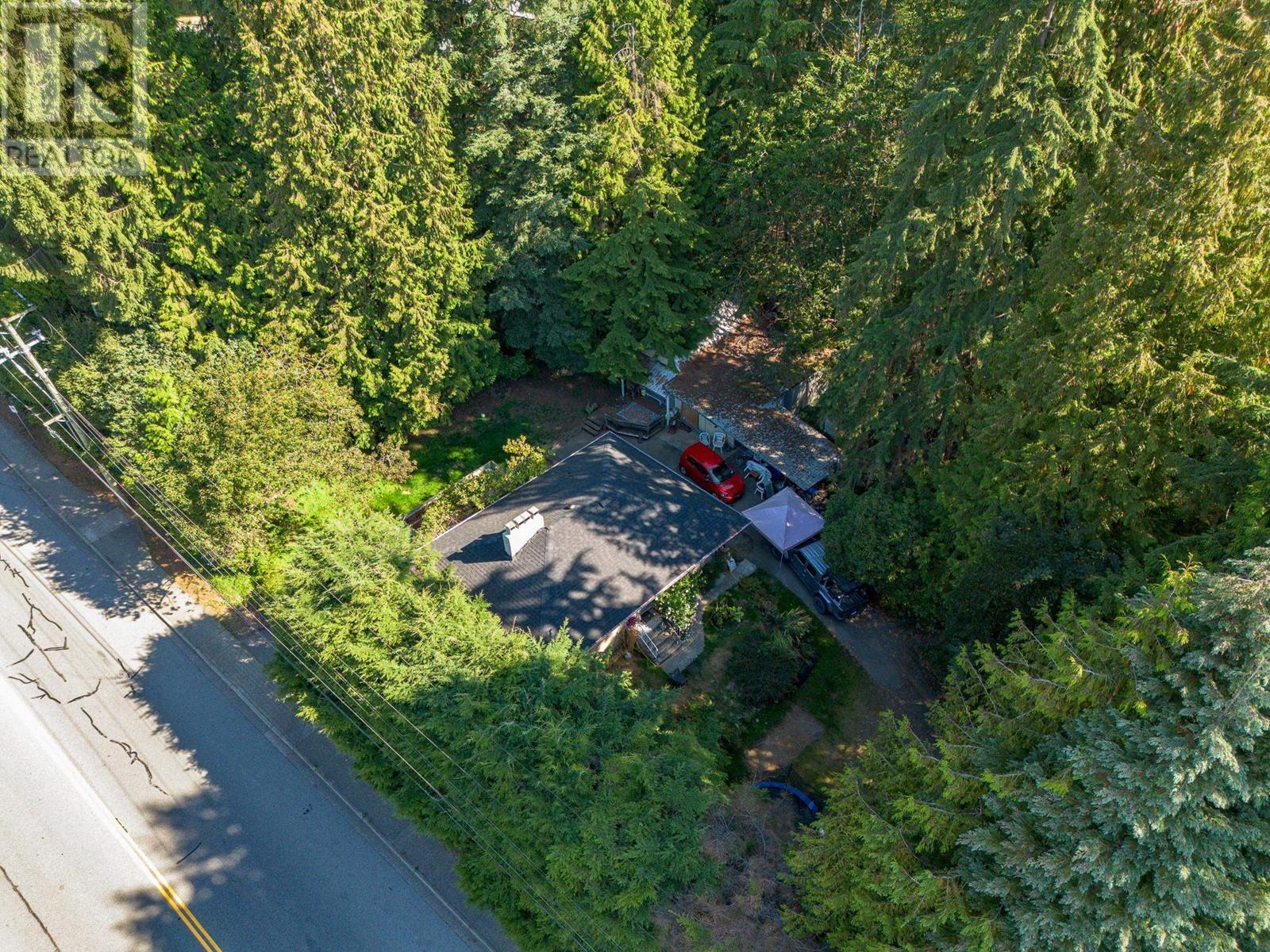 698 W Kings Road, North Vancouver, British Columbia  V7N 2M7 - Photo 16 - R2817549