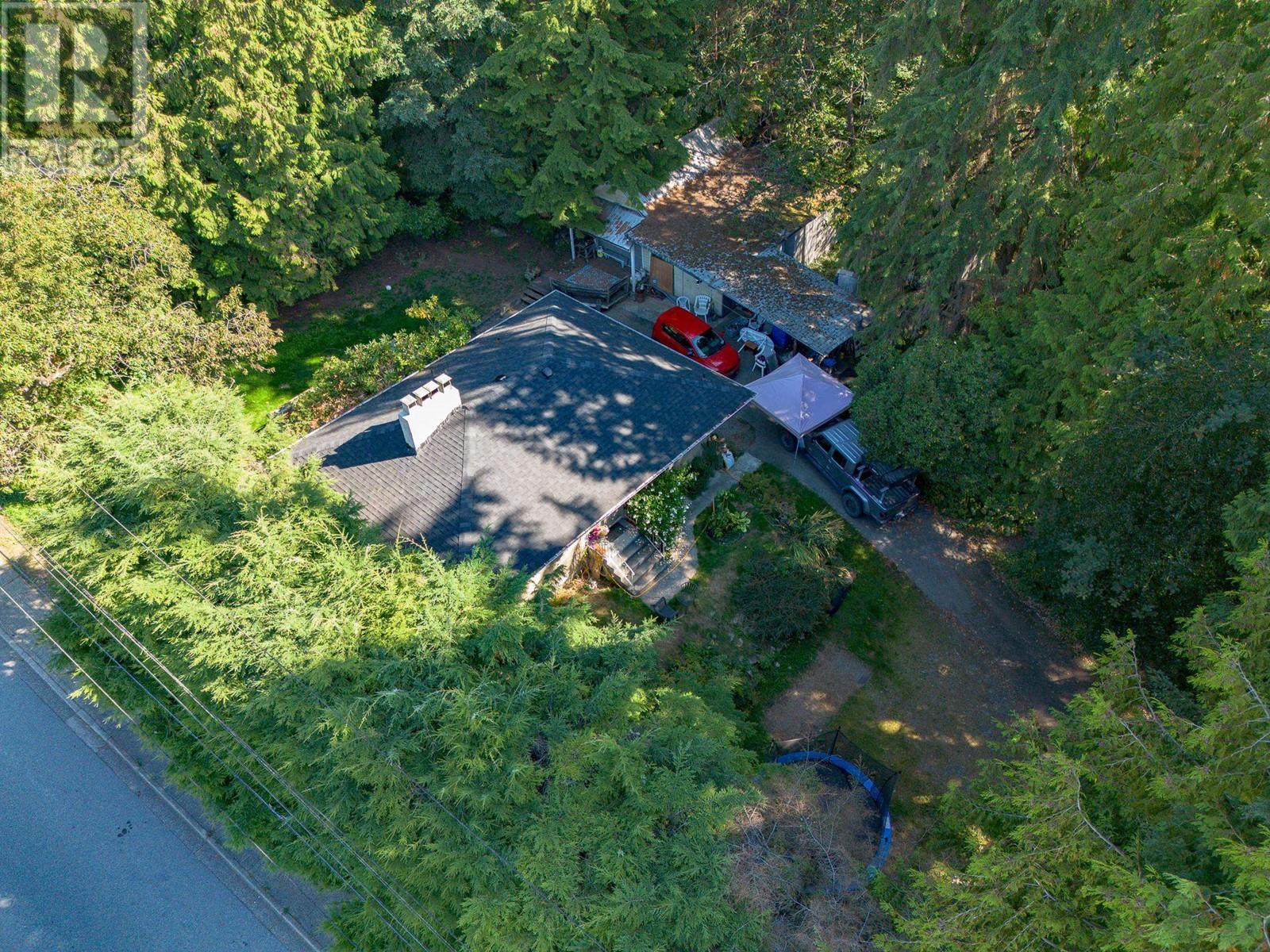 698 W Kings Road, North Vancouver, British Columbia  V7N 2M7 - Photo 17 - R2817549