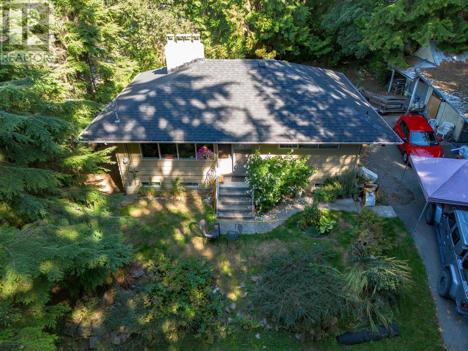 698 W Kings Road, North Vancouver, British Columbia  V7N 2M7 - Photo 5 - R2817549