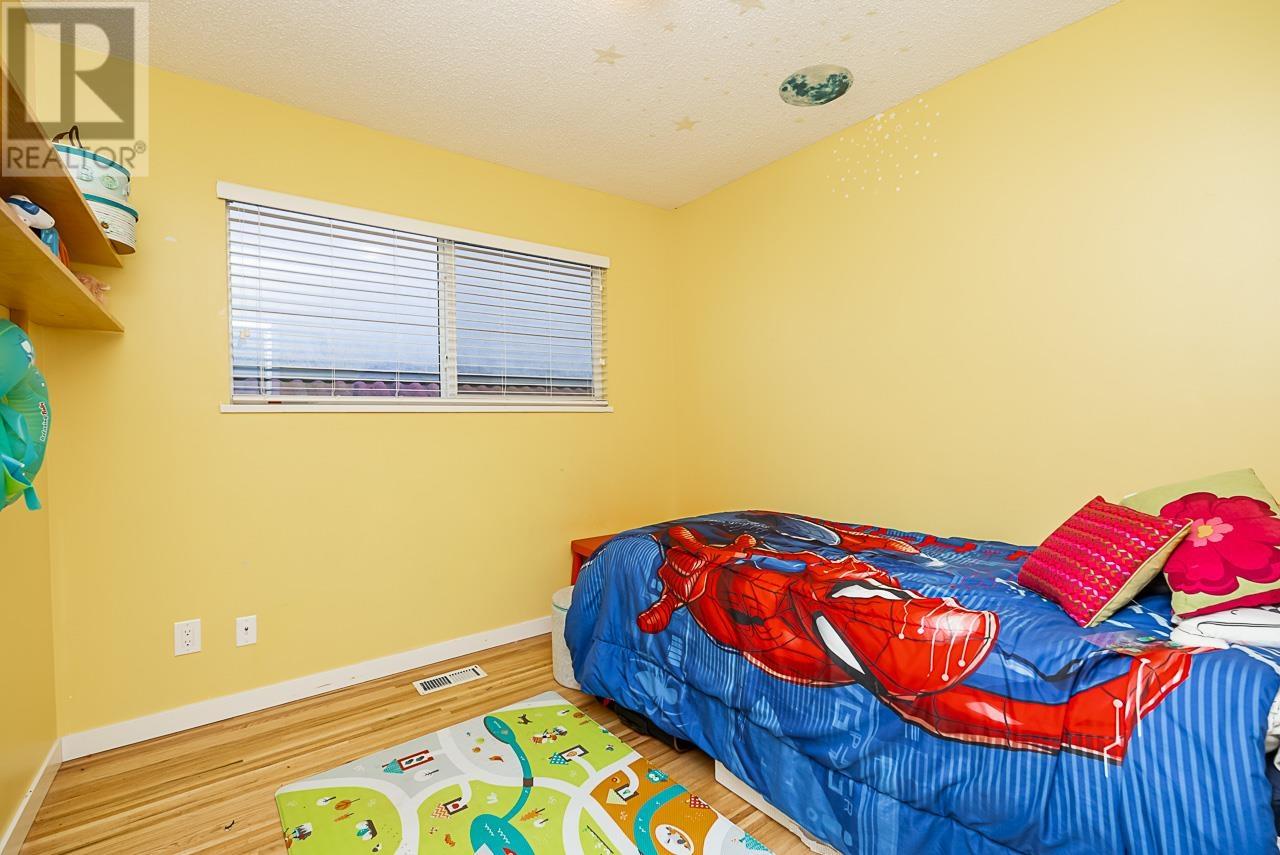 50 Hythe Avenue, Burnaby, British Columbia  V5B 3H7 - Photo 14 - R2817578