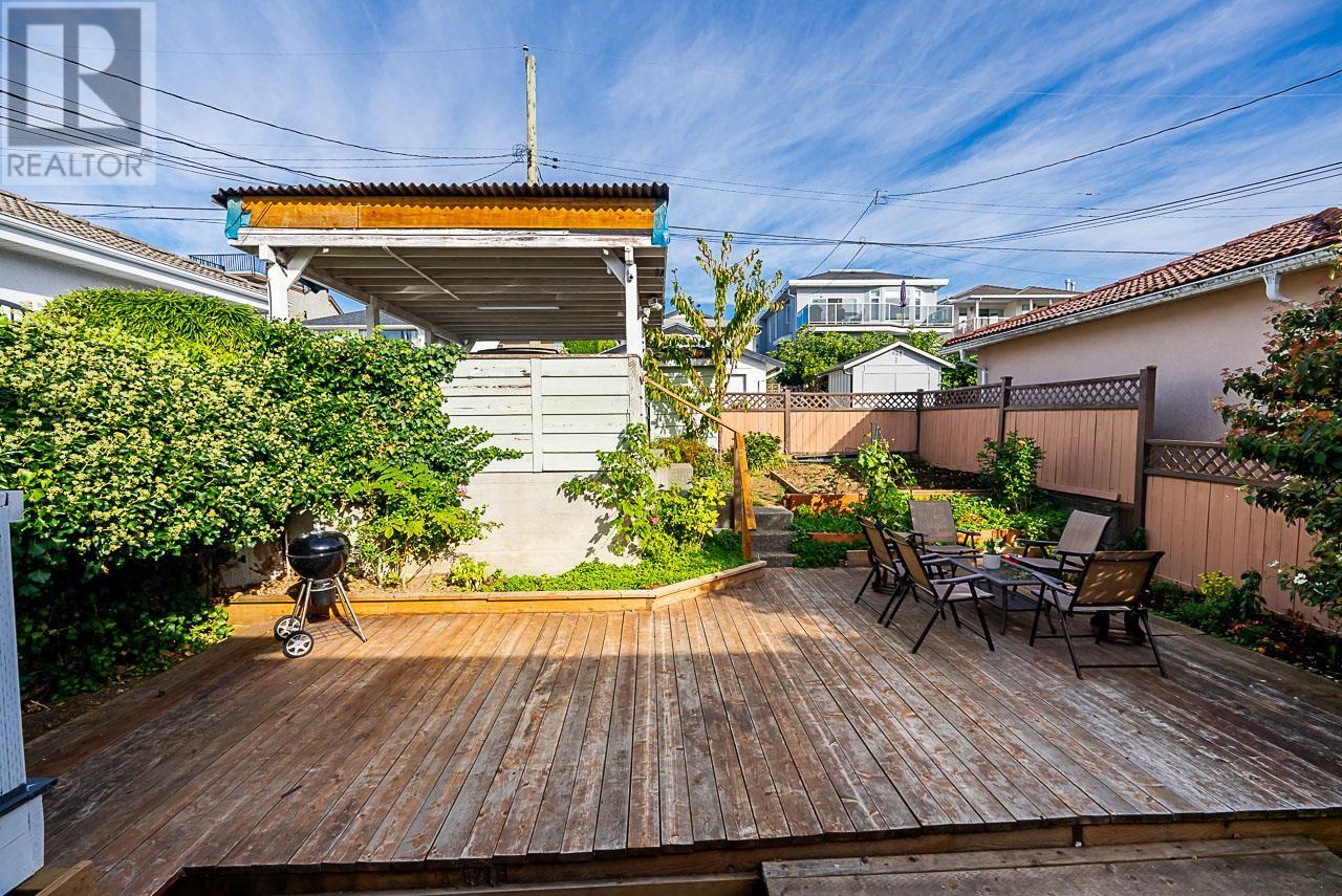 50 Hythe Avenue, Burnaby, British Columbia  V5B 3H7 - Photo 29 - R2817578