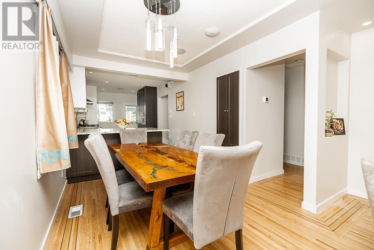 50 Hythe Avenue, Burnaby, British Columbia  V5B 3H7 - Photo 5 - R2817578