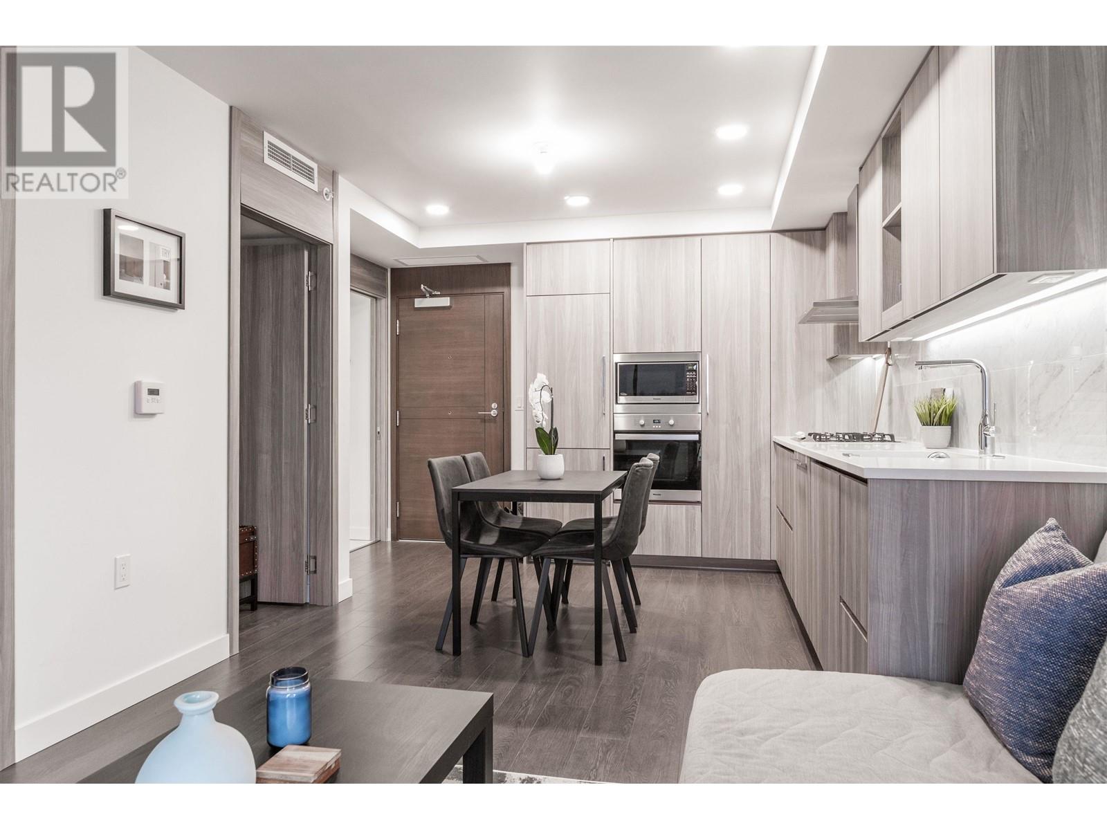 2302 433 Sw Marine Drive, Vancouver, British Columbia  V5X 0H5 - Photo 2 - R2817405
