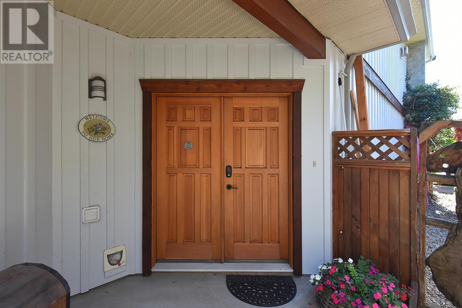 6231 Sunshine Coast Highway, Sechelt, British Columbia  V7Z 0M1 - Photo 5 - R2817514