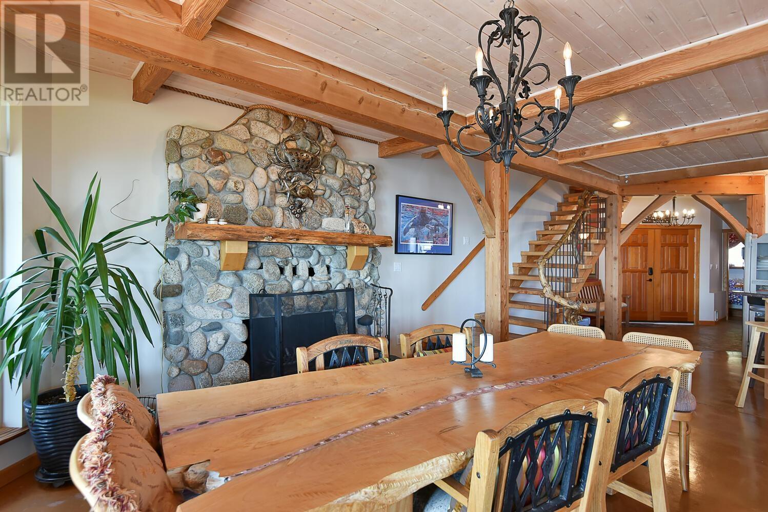 6231 Sunshine Coast Highway, Sechelt, British Columbia  V7Z 0M1 - Photo 18 - R2817514