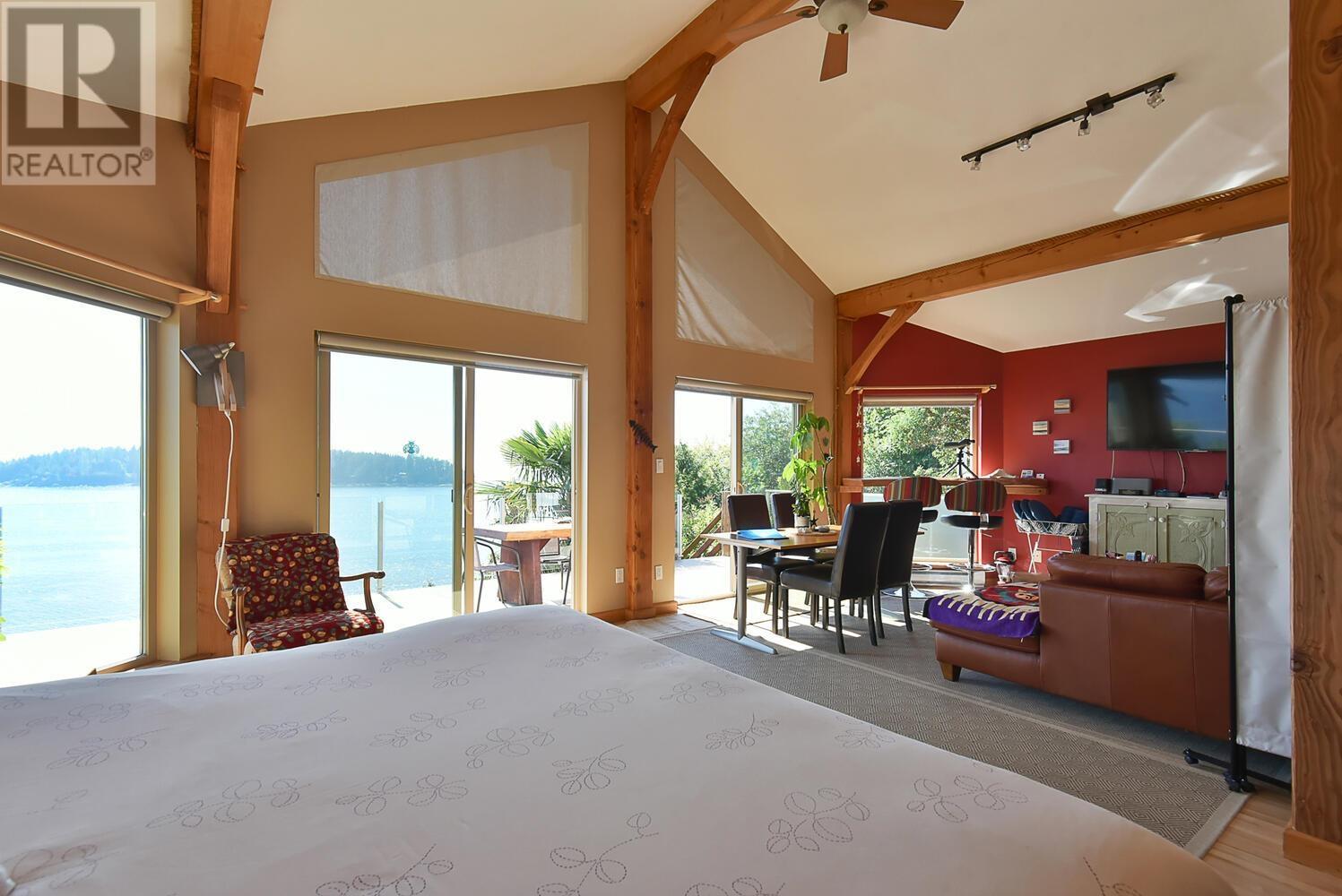 6231 Sunshine Coast Highway, Sechelt, British Columbia  V7Z 0M1 - Photo 24 - R2817514