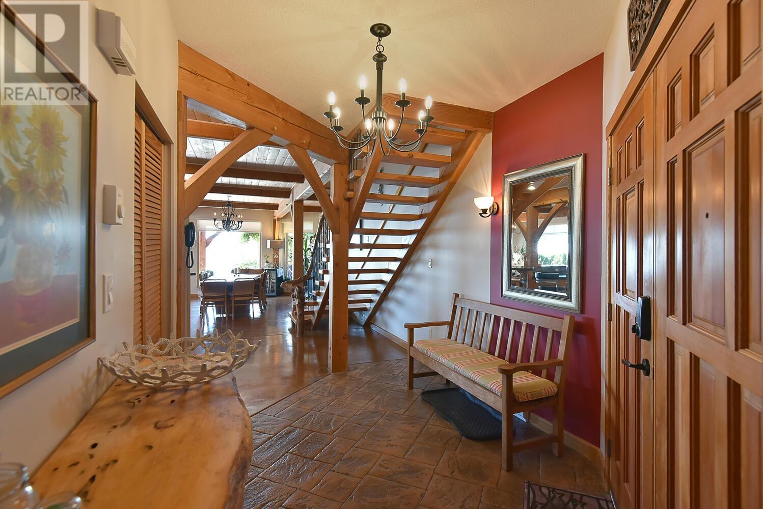 6231 Sunshine Coast Highway, Sechelt, British Columbia  V7Z 0M1 - Photo 7 - R2817514