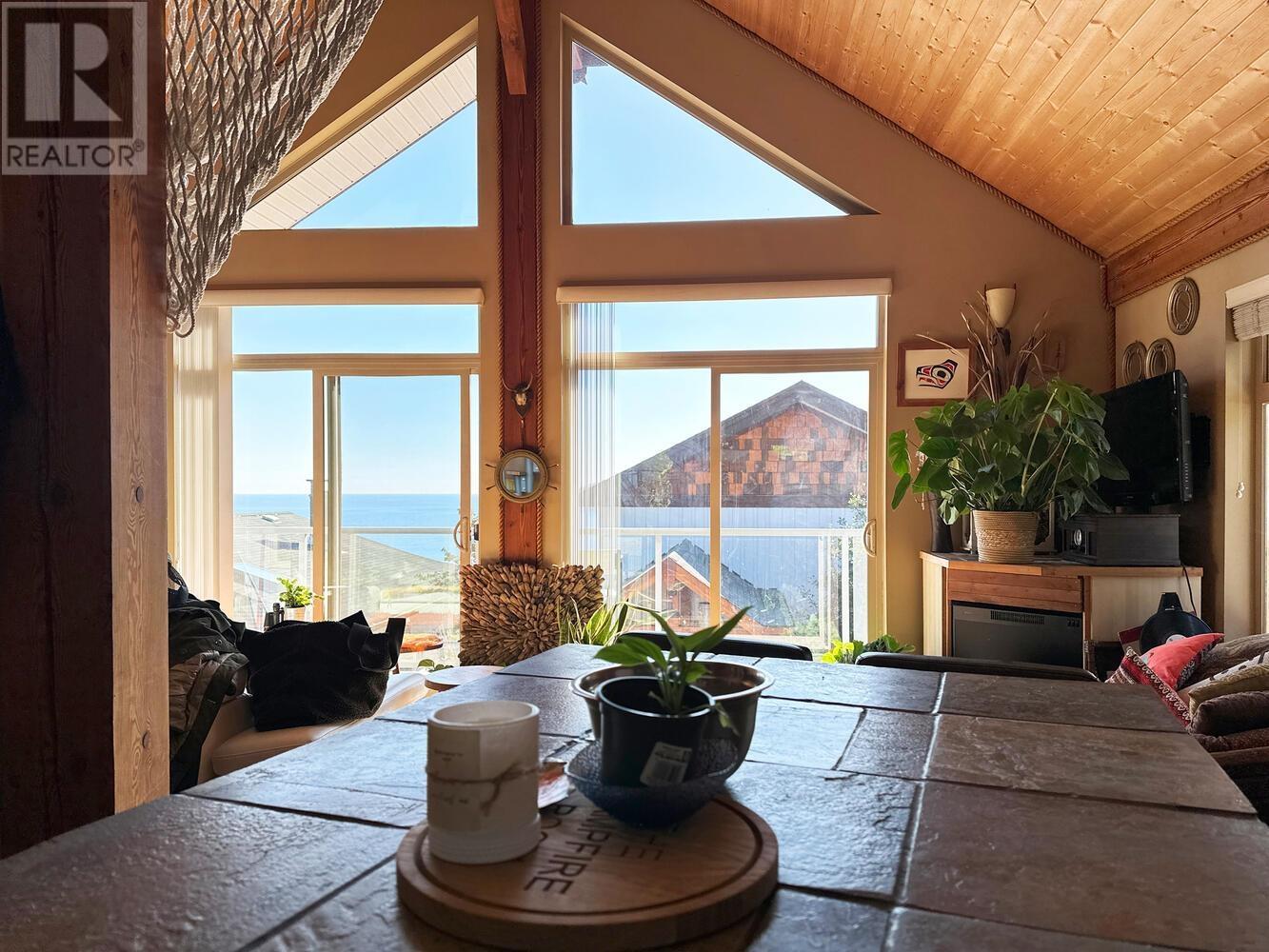 6231 Sunshine Coast Highway, Sechelt, British Columbia  V7Z 0M1 - Photo 38 - R2817514