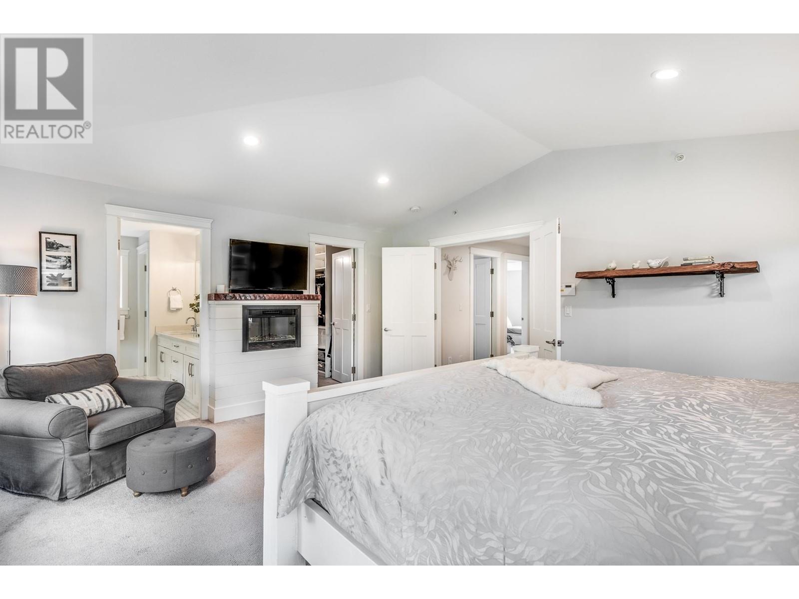 24315 104a Avenue, Maple Ridge, British Columbia  V2W 0G7 - Photo 16 - R2817589