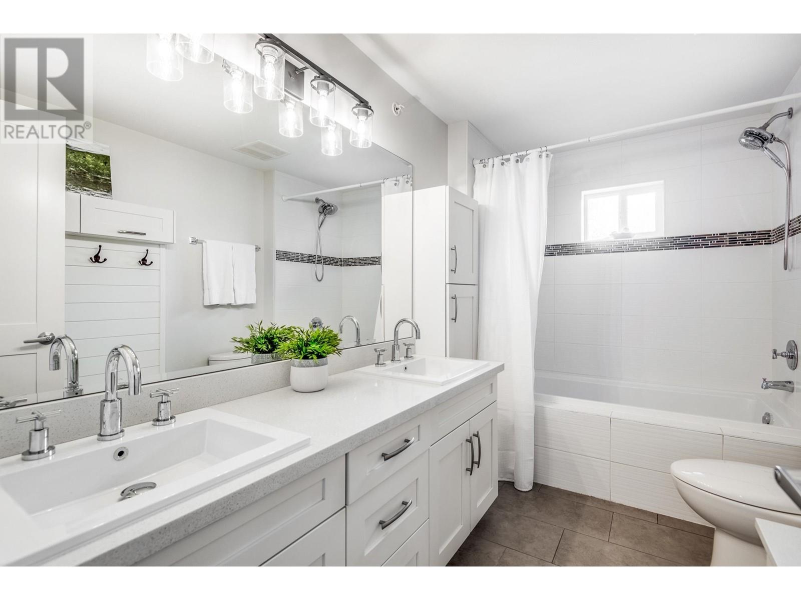 24315 104a Avenue, Maple Ridge, British Columbia  V2W 0G7 - Photo 22 - R2817589