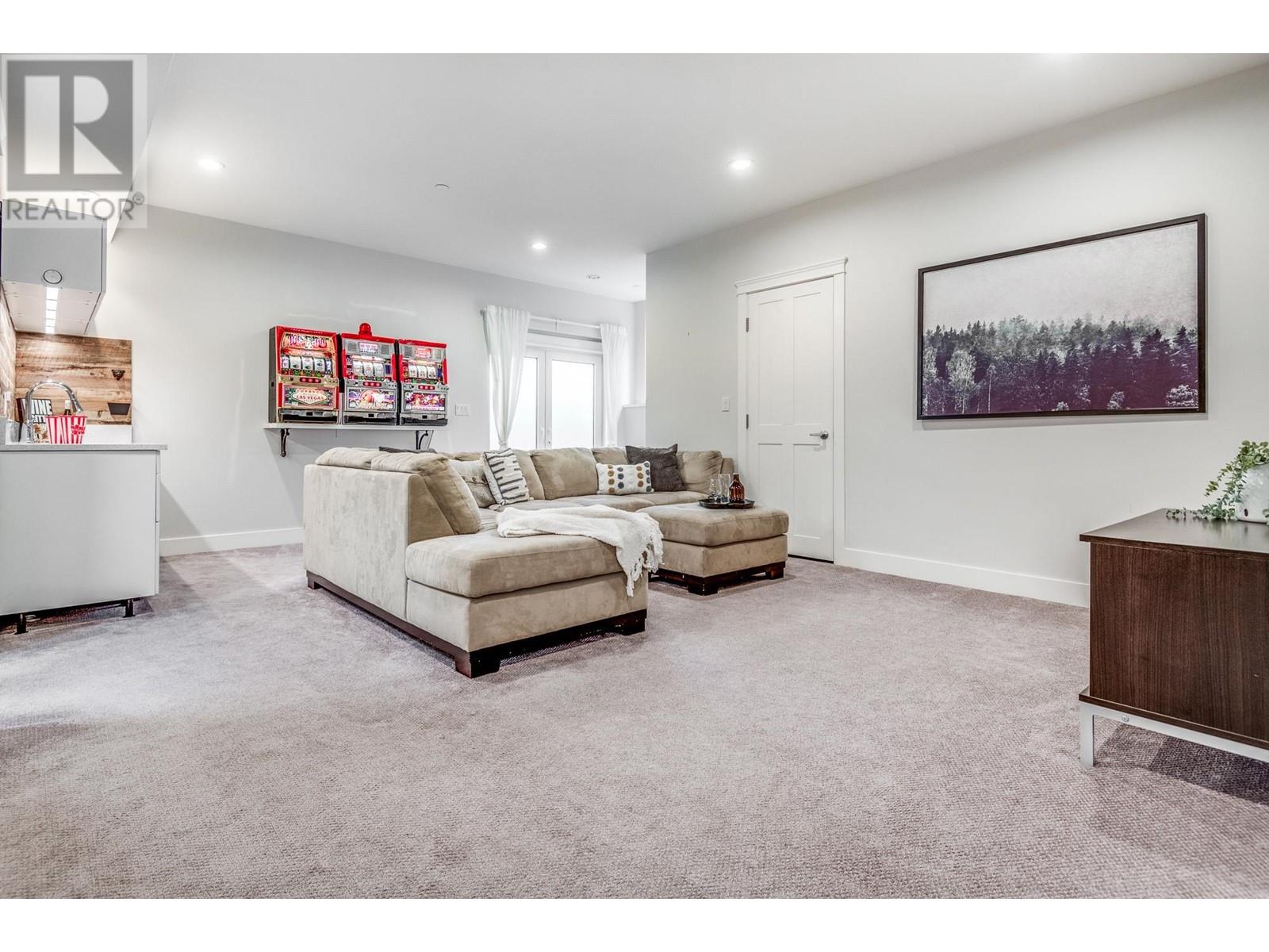 24315 104a Avenue, Maple Ridge, British Columbia  V2W 0G7 - Photo 25 - R2817589