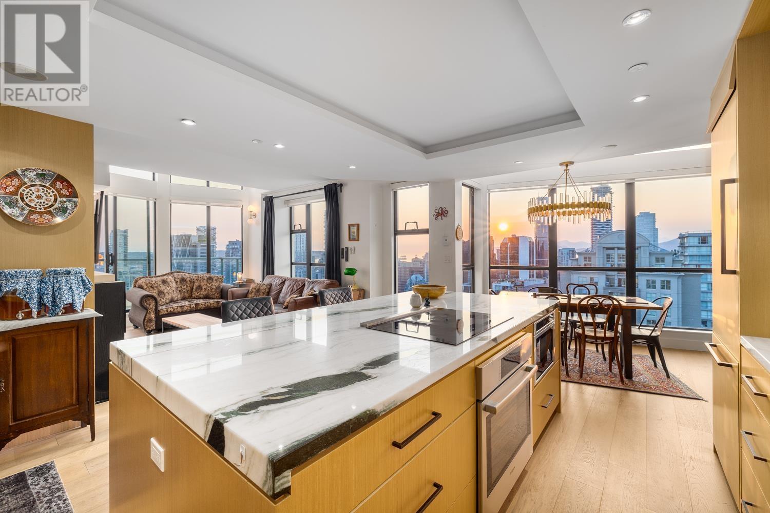 3604 939 Homer Street, Vancouver, British Columbia  V6B 2W6 - Photo 2 - R2817605