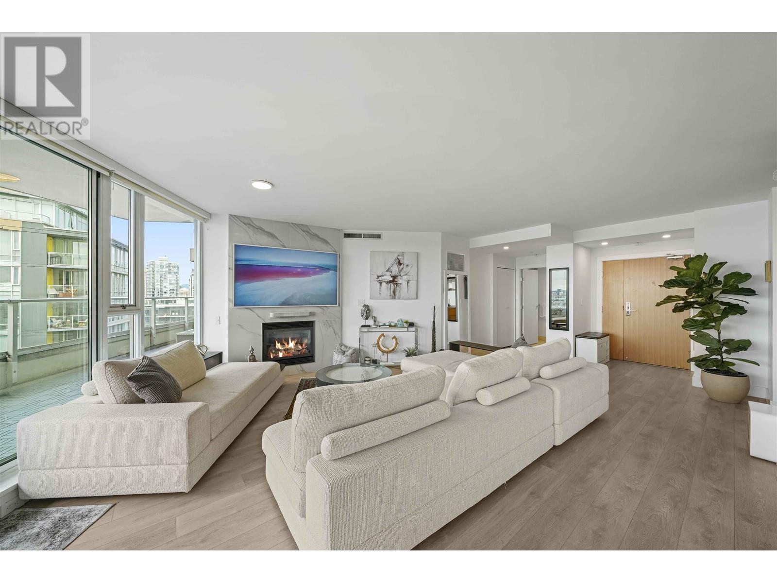 2603 8 Smithe Mews, Vancouver, British Columbia  V6B 0A5 - Photo 11 - R2817674