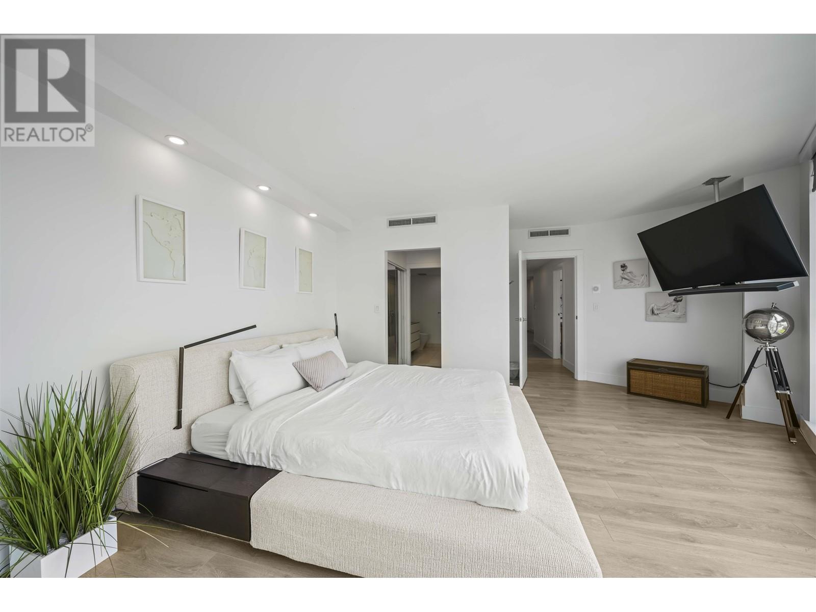 2603 8 Smithe Mews, Vancouver, British Columbia  V6B 0A5 - Photo 21 - R2817674