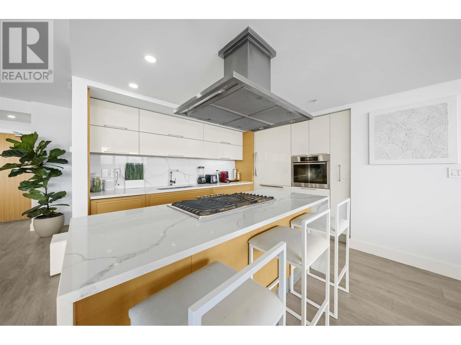 2603 8 Smithe Mews, Vancouver, British Columbia  V6B 0A5 - Photo 8 - R2817674