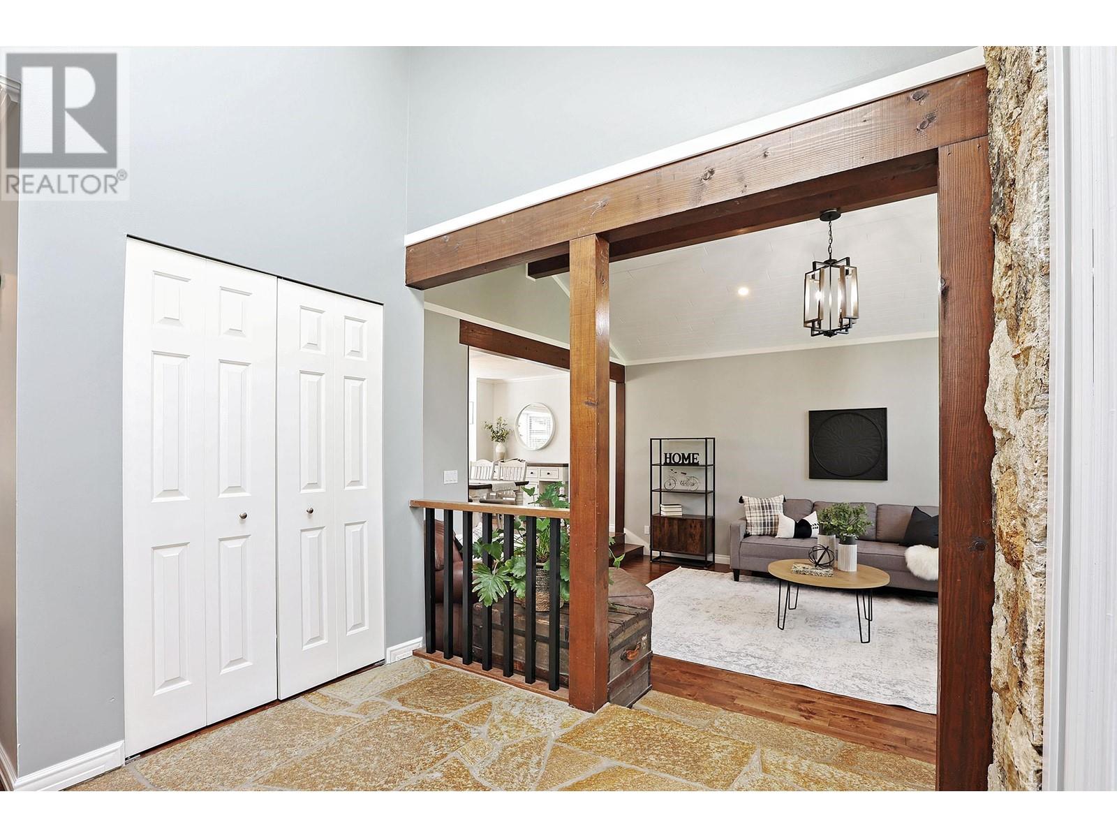 12796 251 Street, Maple Ridge, British Columbia  V4R 1S4 - Photo 6 - R2817511