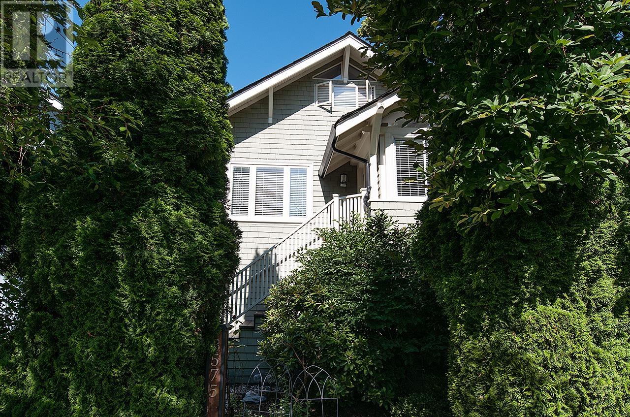 3575 LAUREL STREET, vancouver, British Columbia