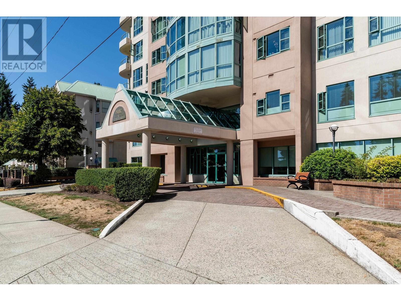 1403 3071 Glen Drive, Coquitlam, British Columbia  V3B 7R1 - Photo 3 - R2808200
