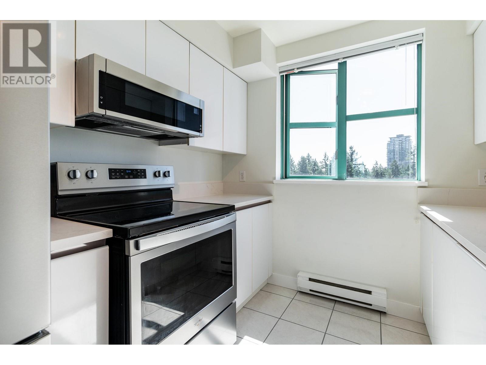 1403 3071 Glen Drive, Coquitlam, British Columbia  V3B 7R1 - Photo 7 - R2808200