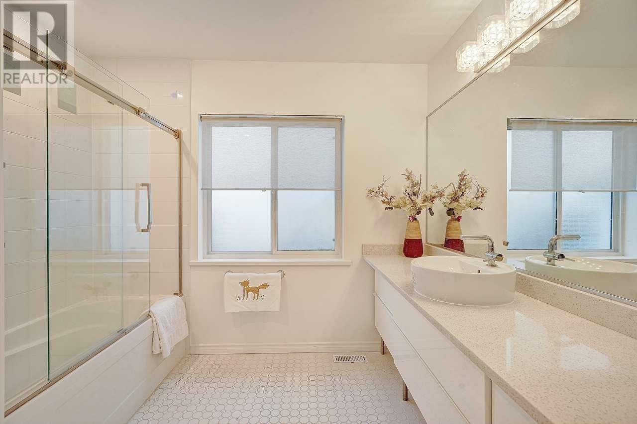 456 E 20th Street, North Vancouver, British Columbia  V7L 3B2 - Photo 19 - R2817694